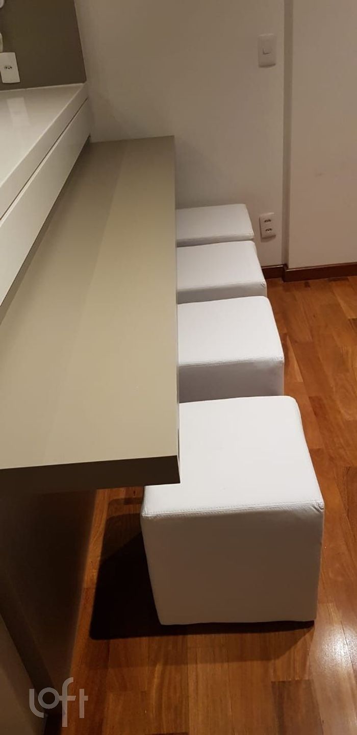 Apartamento à venda com 1 quarto, 40m² - Foto 9