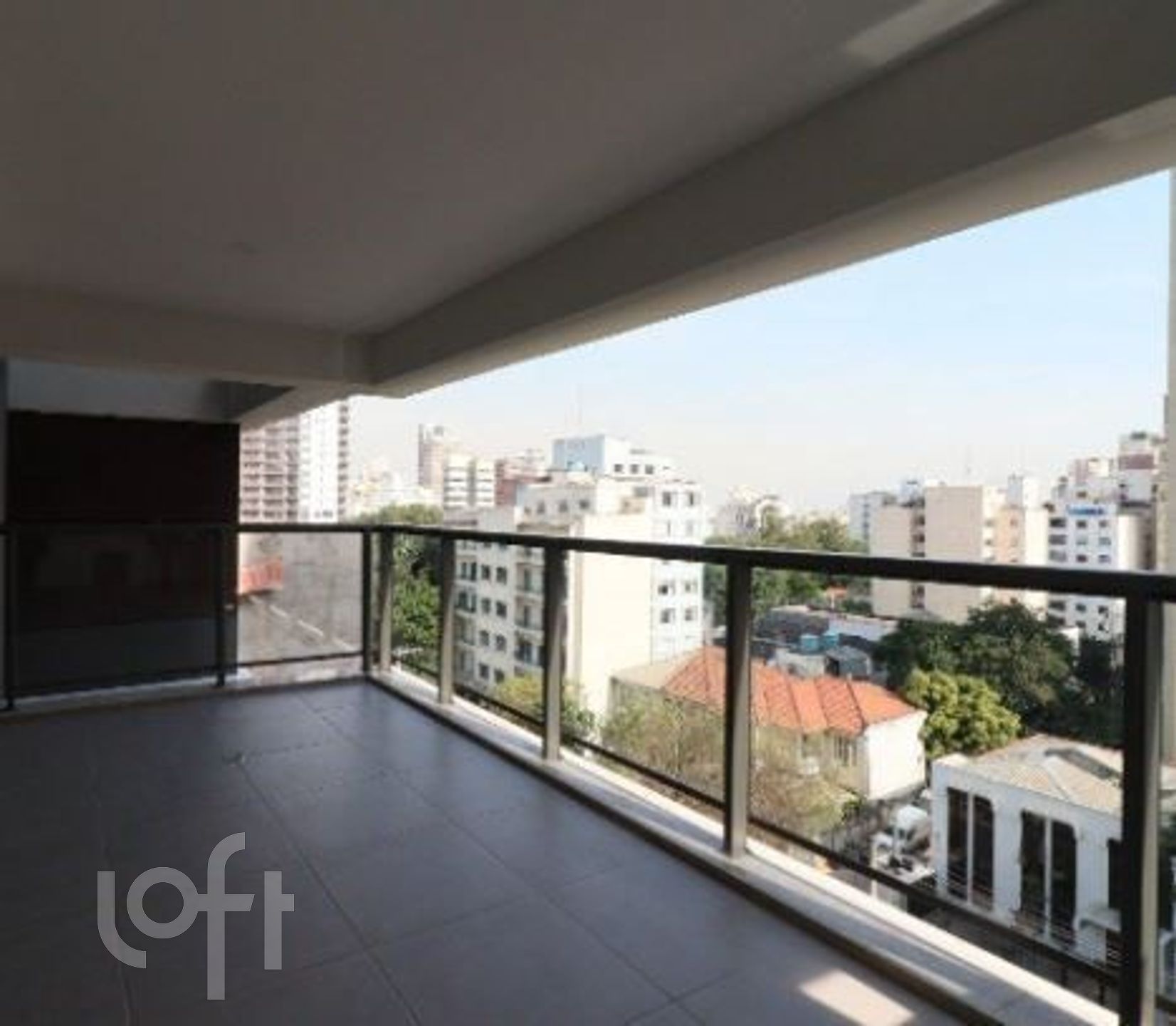 Apartamento à venda com 3 quartos, 144m² - Foto 1