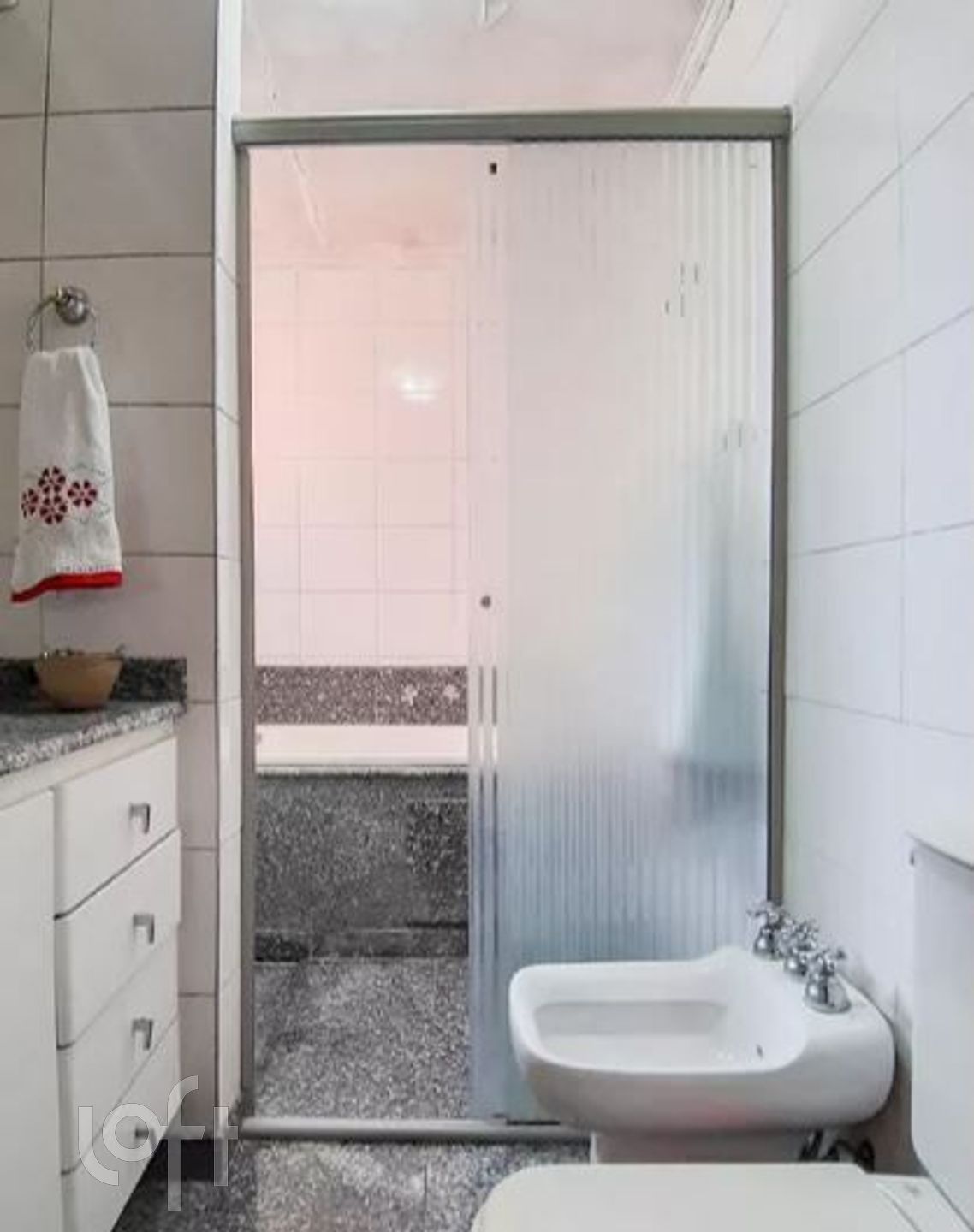 Apartamento à venda com 4 quartos, 200m² - Foto 35