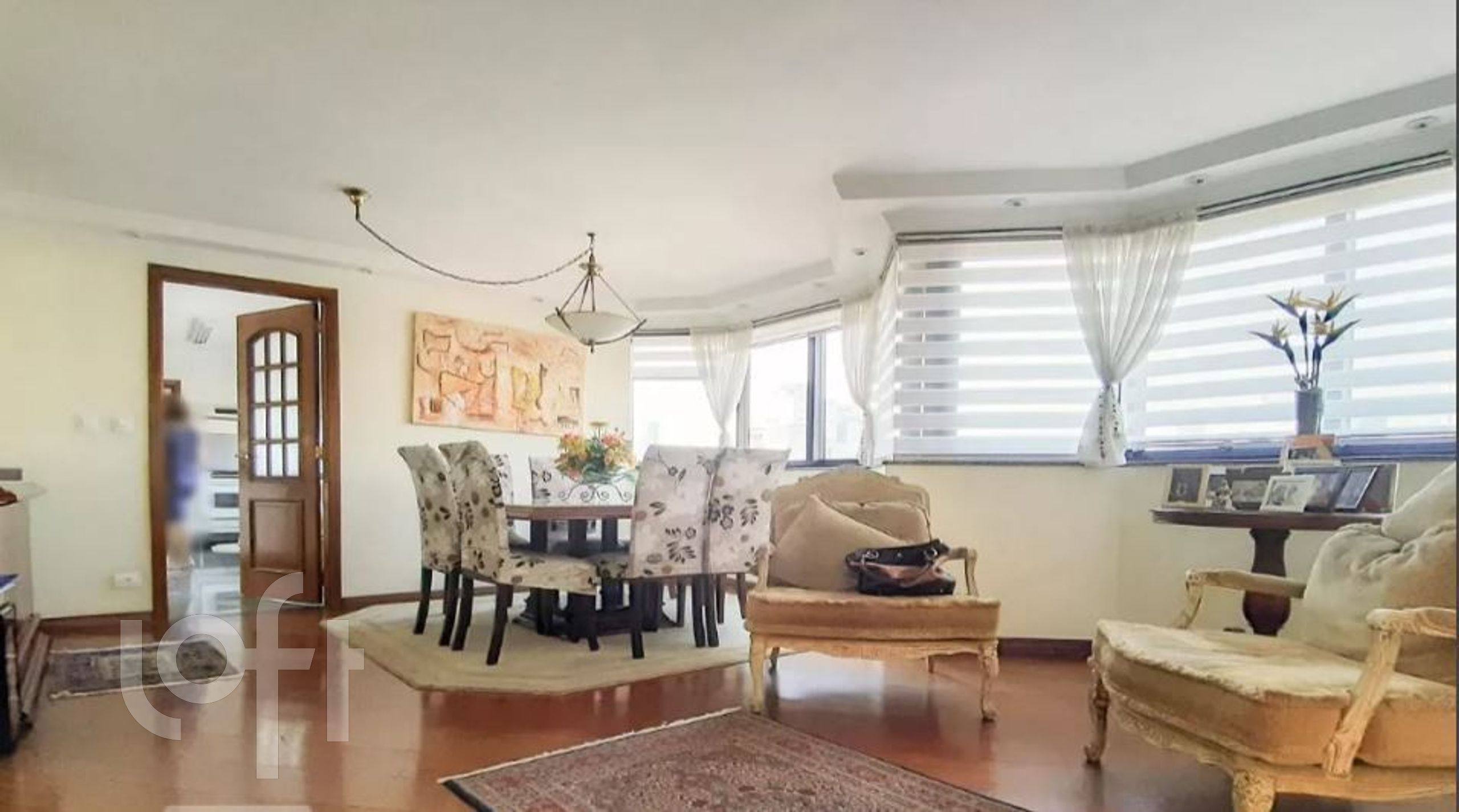 Apartamento à venda com 4 quartos, 200m² - Foto 8