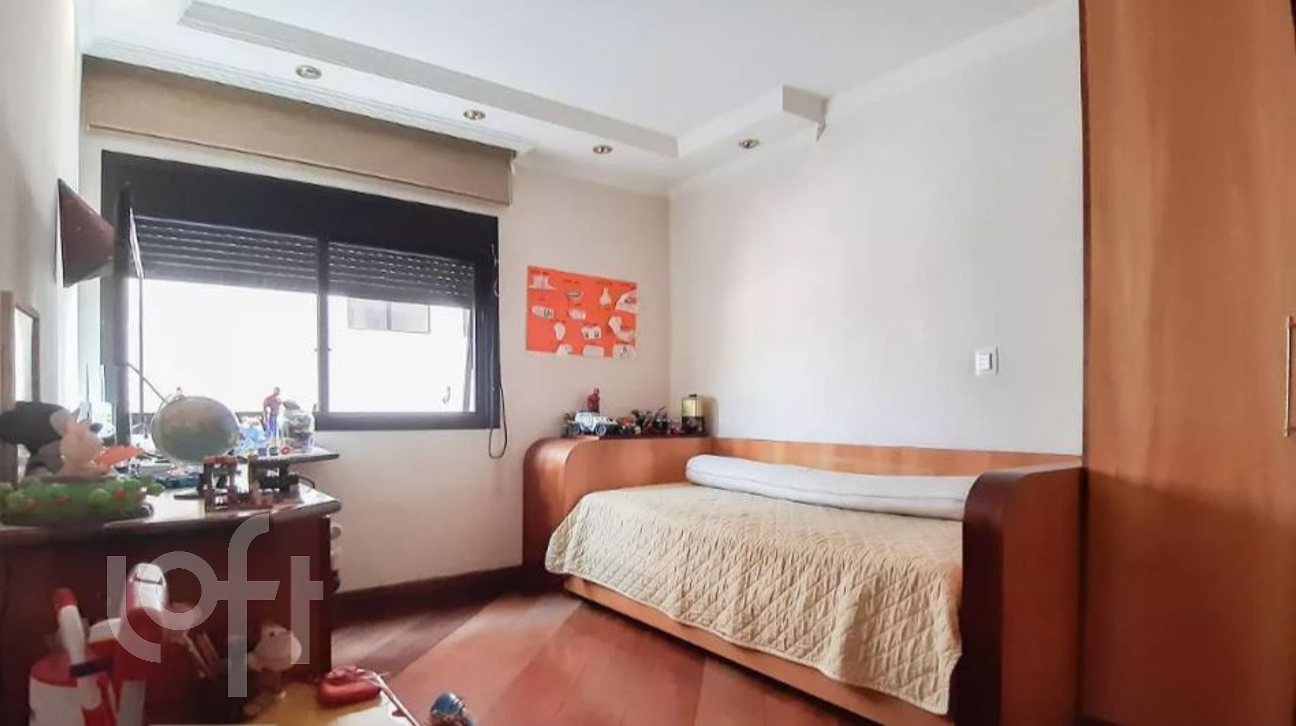 Apartamento à venda com 4 quartos, 200m² - Foto 25