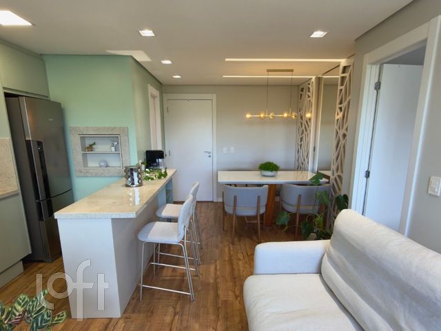 Apartamento com 49m², 1 dormitório, 1 suíte, 1 vaga, Petrópolis em Porto Alegre