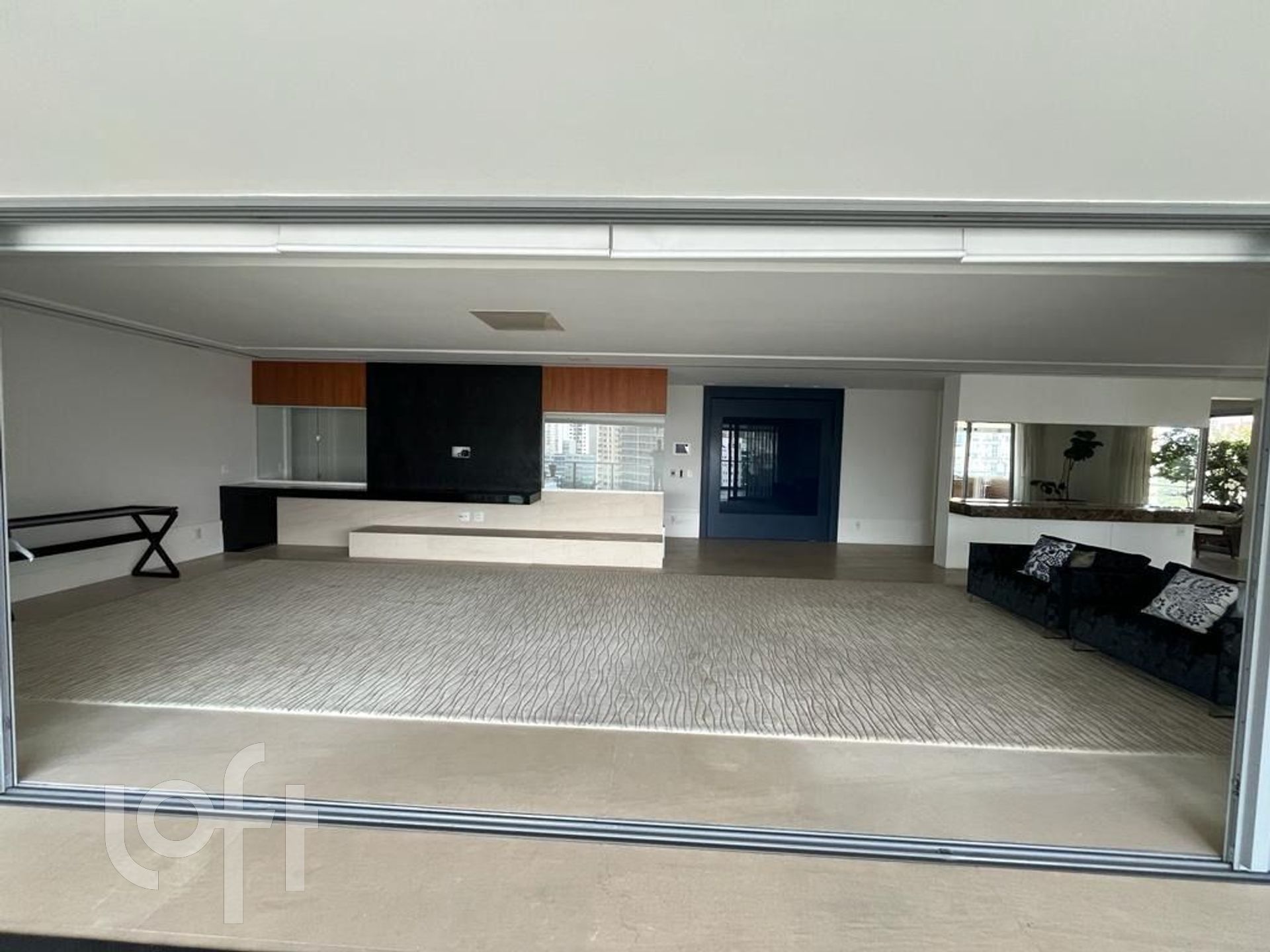 Apartamento à venda com 4 quartos, 534m² - Foto 2