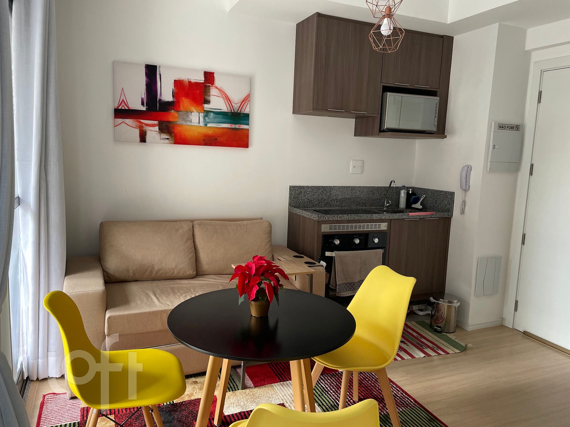 Apartamento à venda com 1 quarto, 27m² - Foto 2