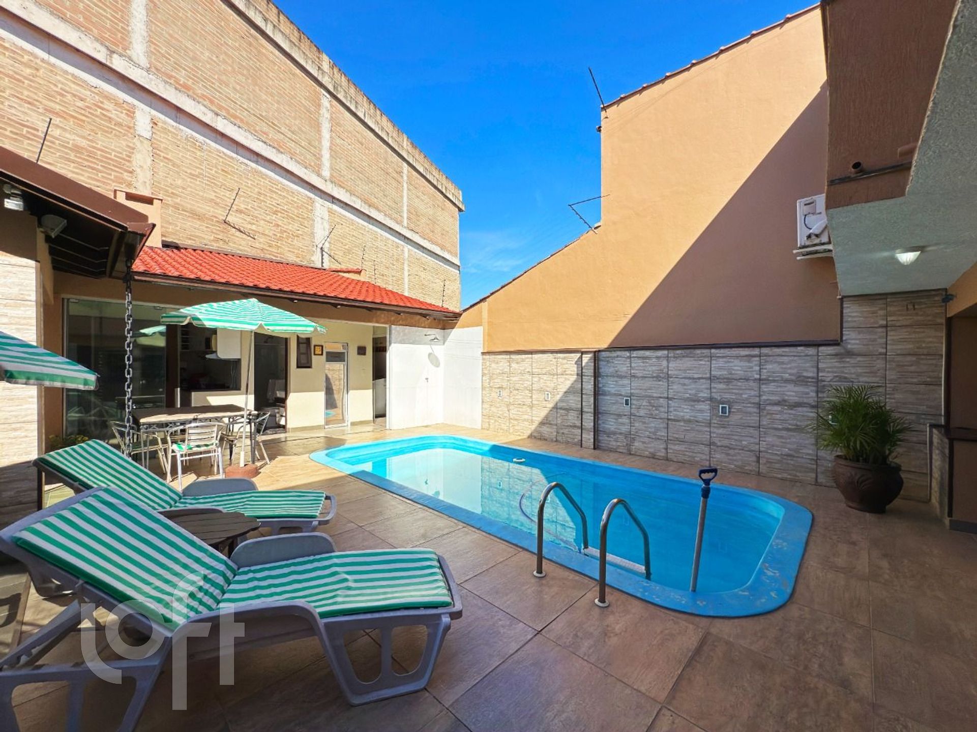 Imagem da propriedade 65