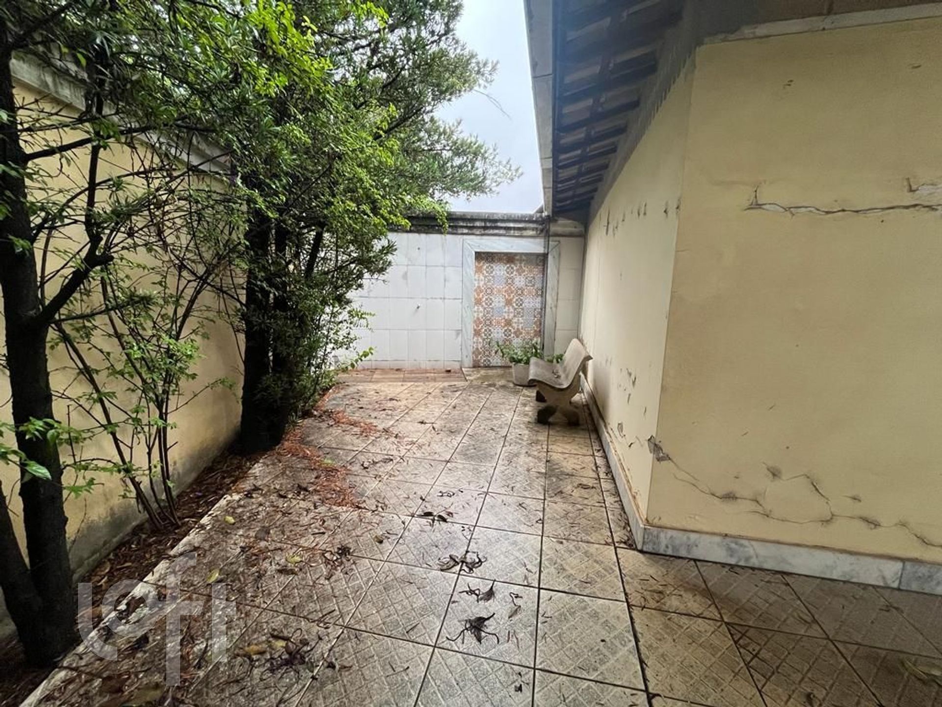 Casa à venda com 3 quartos, 279m² - Foto 5