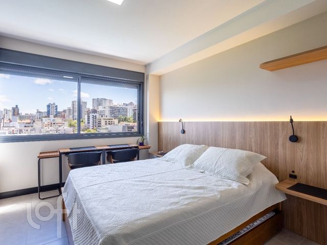 Apartamento com 24m², 1 dormitório, 1 vaga, Rio Branco em Porto Alegre