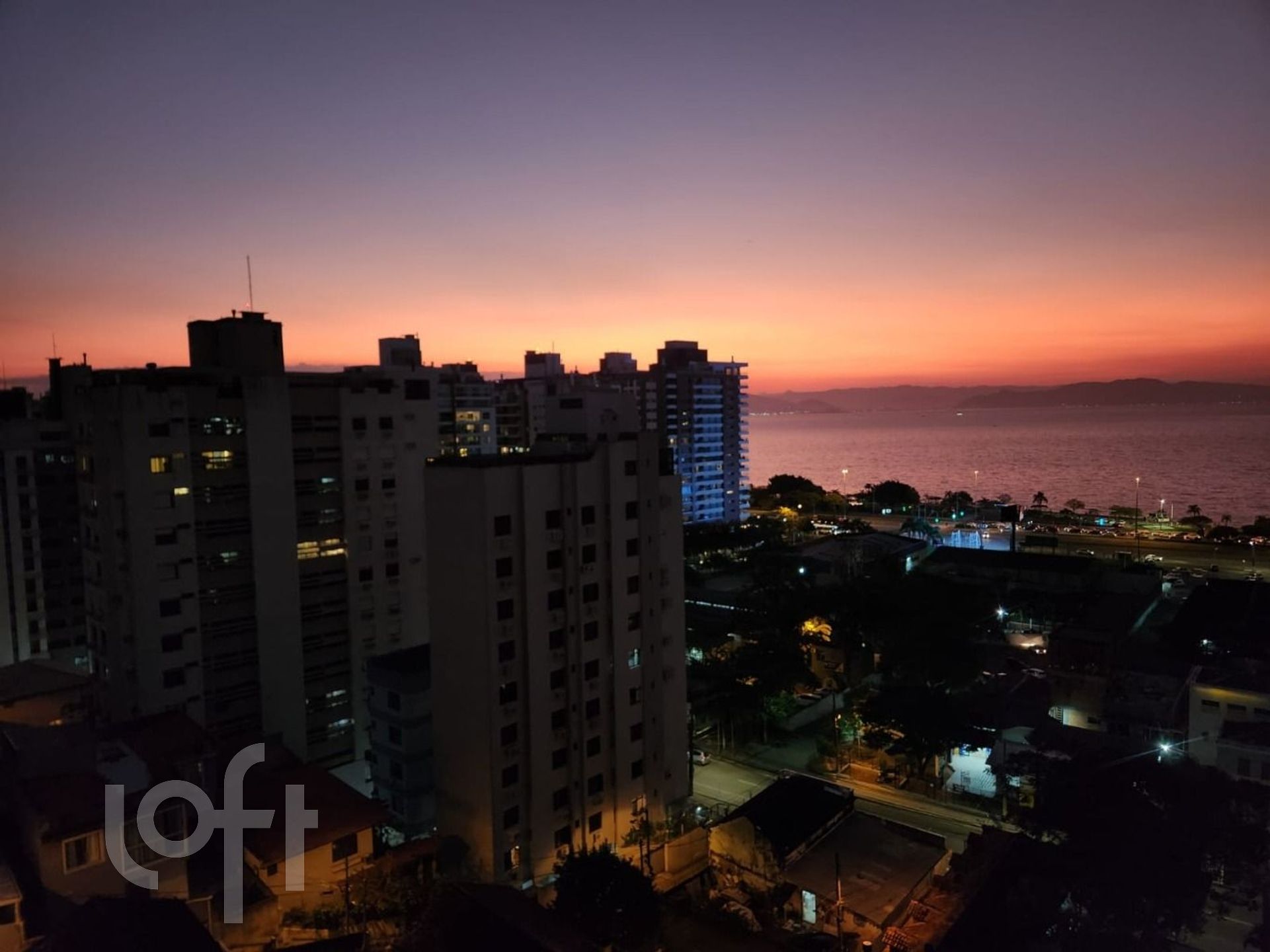 Apartamentos com 90m², 3 quartos, 1 suíte, no bairro Agronômica em Florianópolis