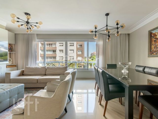 Apartamento com 127m², 3 dormitórios, 3 suítes, 2 vagas, Menino Deus em Porto Alegre
