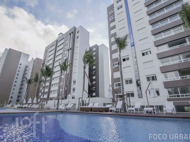 Apartamento com 127m², 3 dormitórios, 3 suítes, 2 vagas, Menino Deus em Porto Alegre