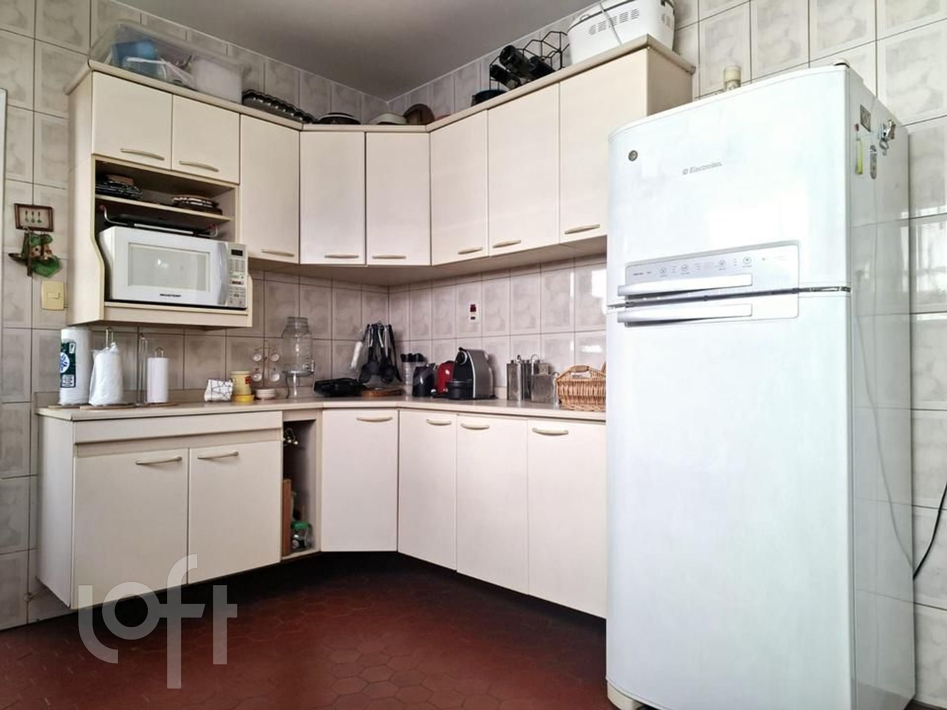 Apartamento à venda com 3 quartos, 134m² - Foto 9