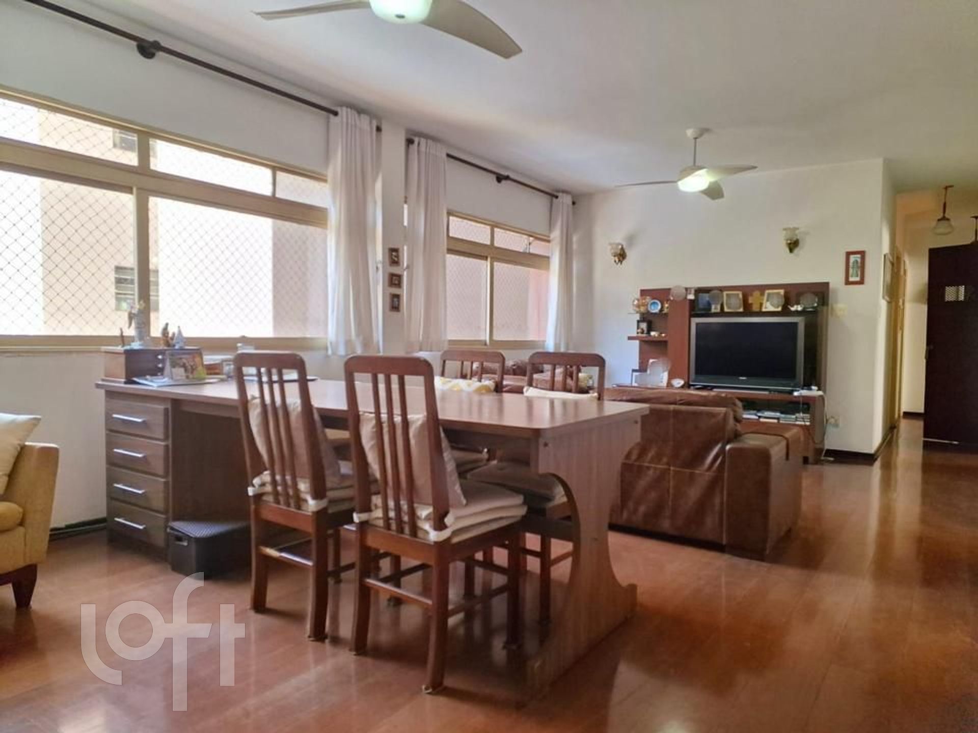 Apartamento à venda com 3 quartos, 134m² - Foto 1