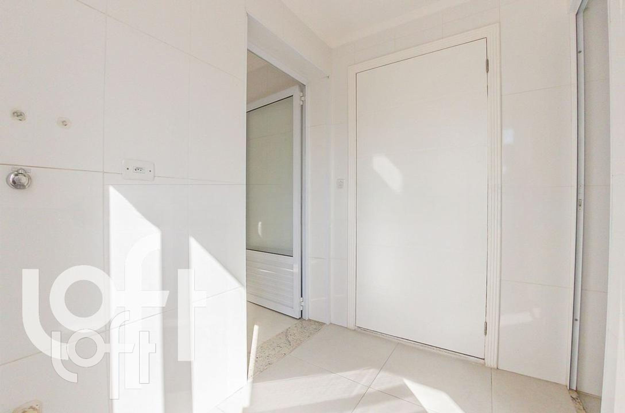 Apartamento à venda com 4 quartos, 150m² - Foto 23