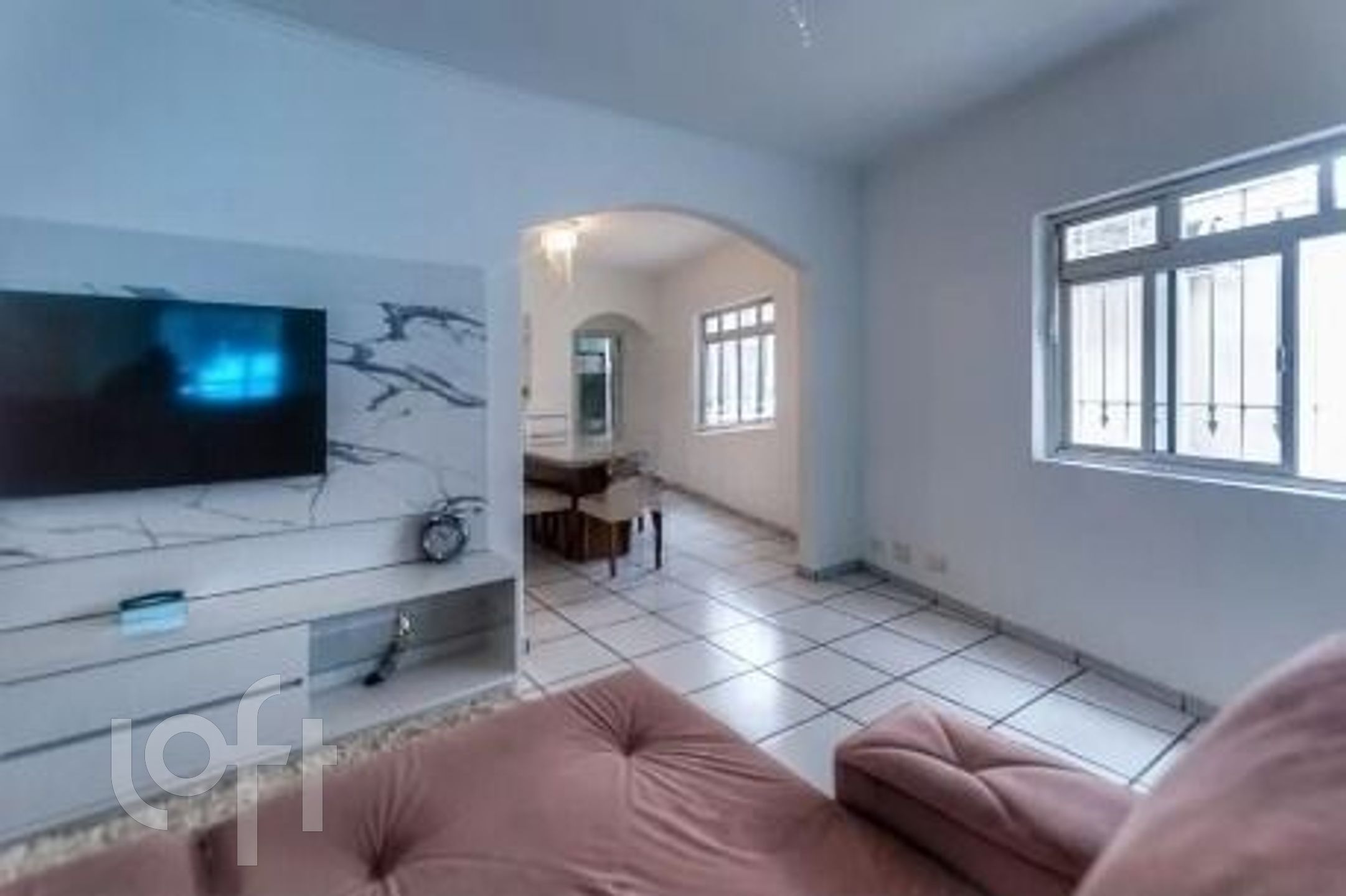 Casa à venda com 4 quartos, 240m² - Foto 4