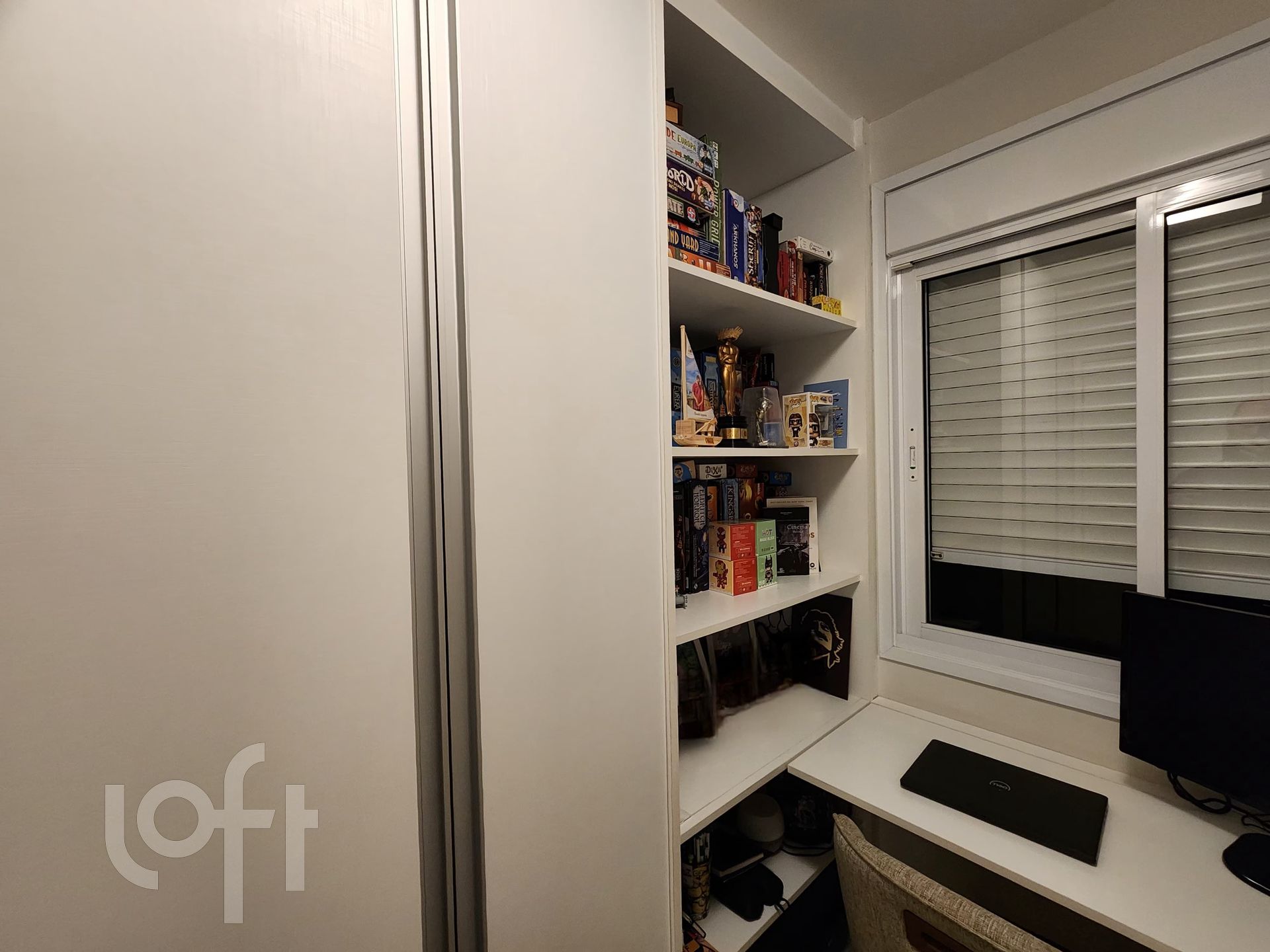 Apartamento à venda com 2 quartos, 56m² - Foto 13