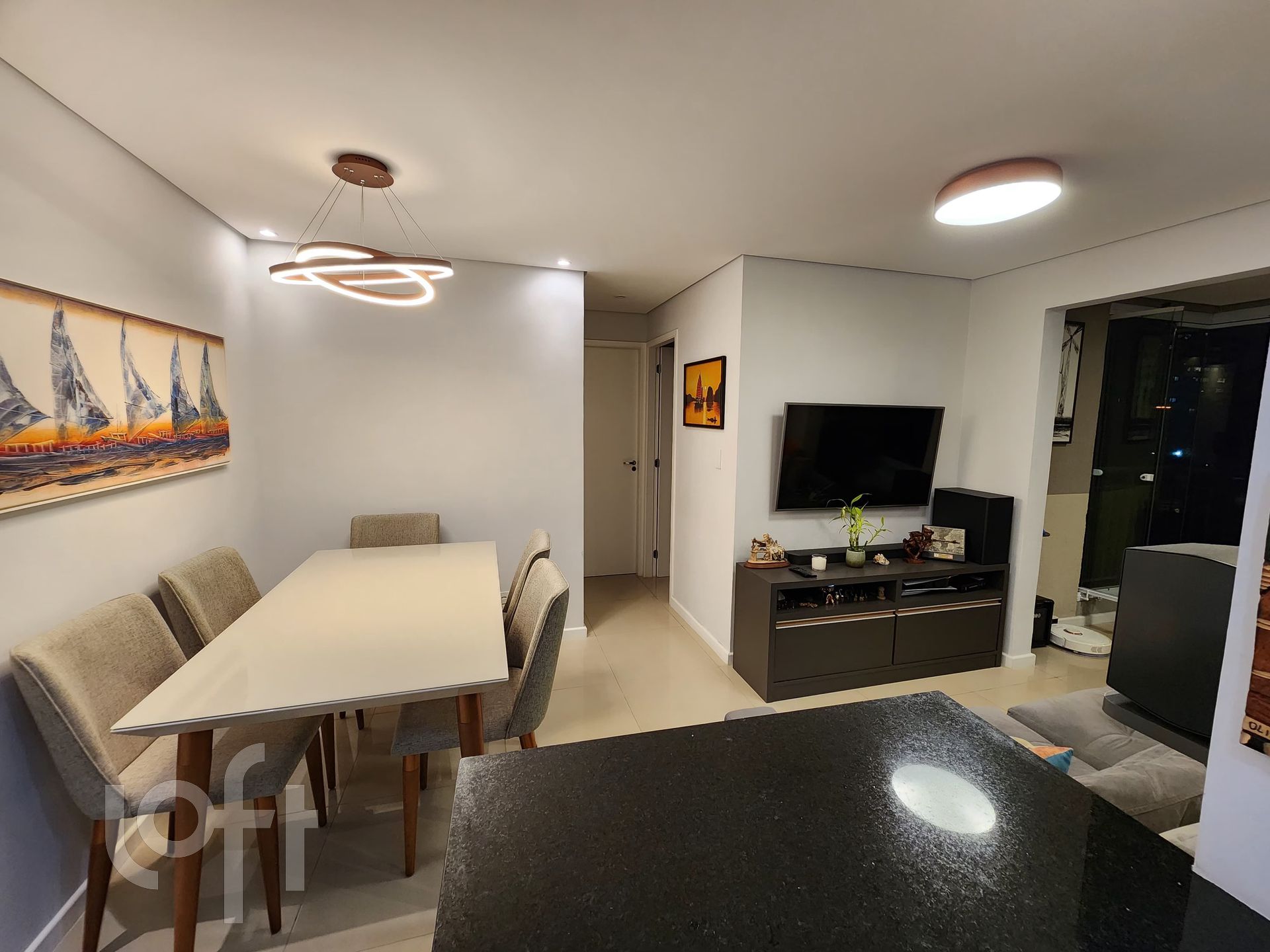 Apartamento à venda com 2 quartos, 56m² - Foto 3