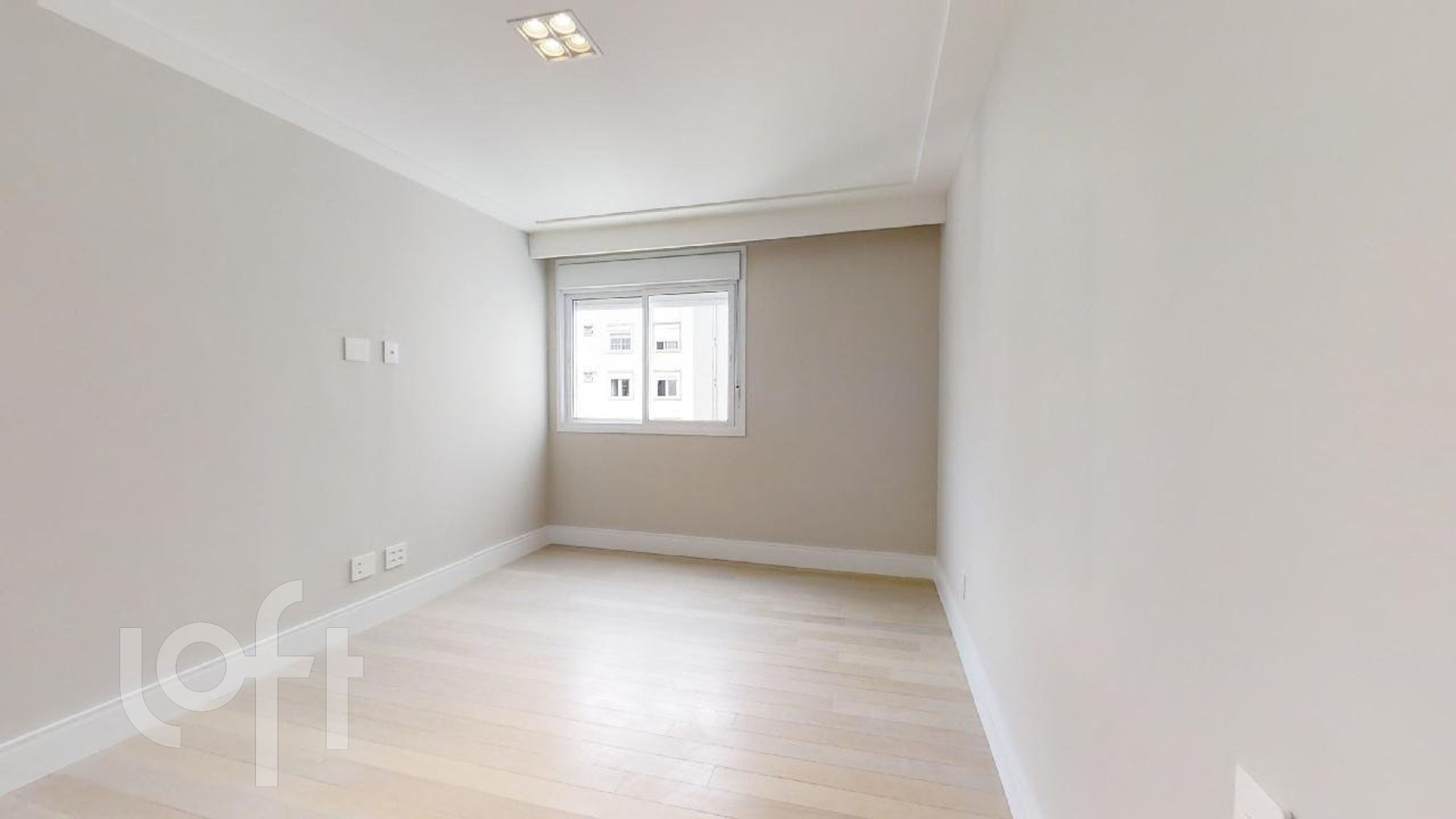 Apartamento à venda com 3 quartos, 212m² - Foto 13