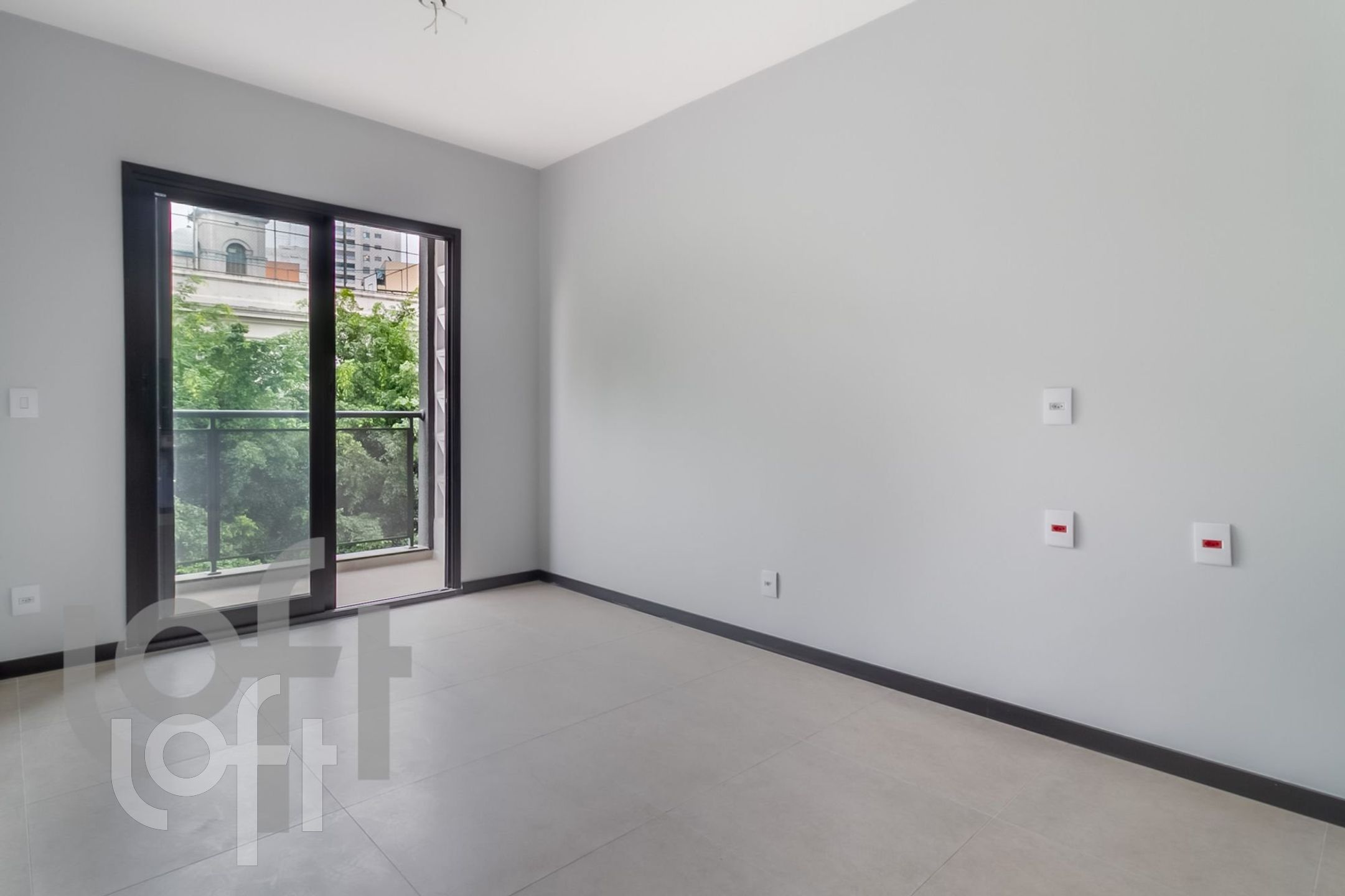 Apartamento à venda com 1 quarto, 35m² - Foto 1