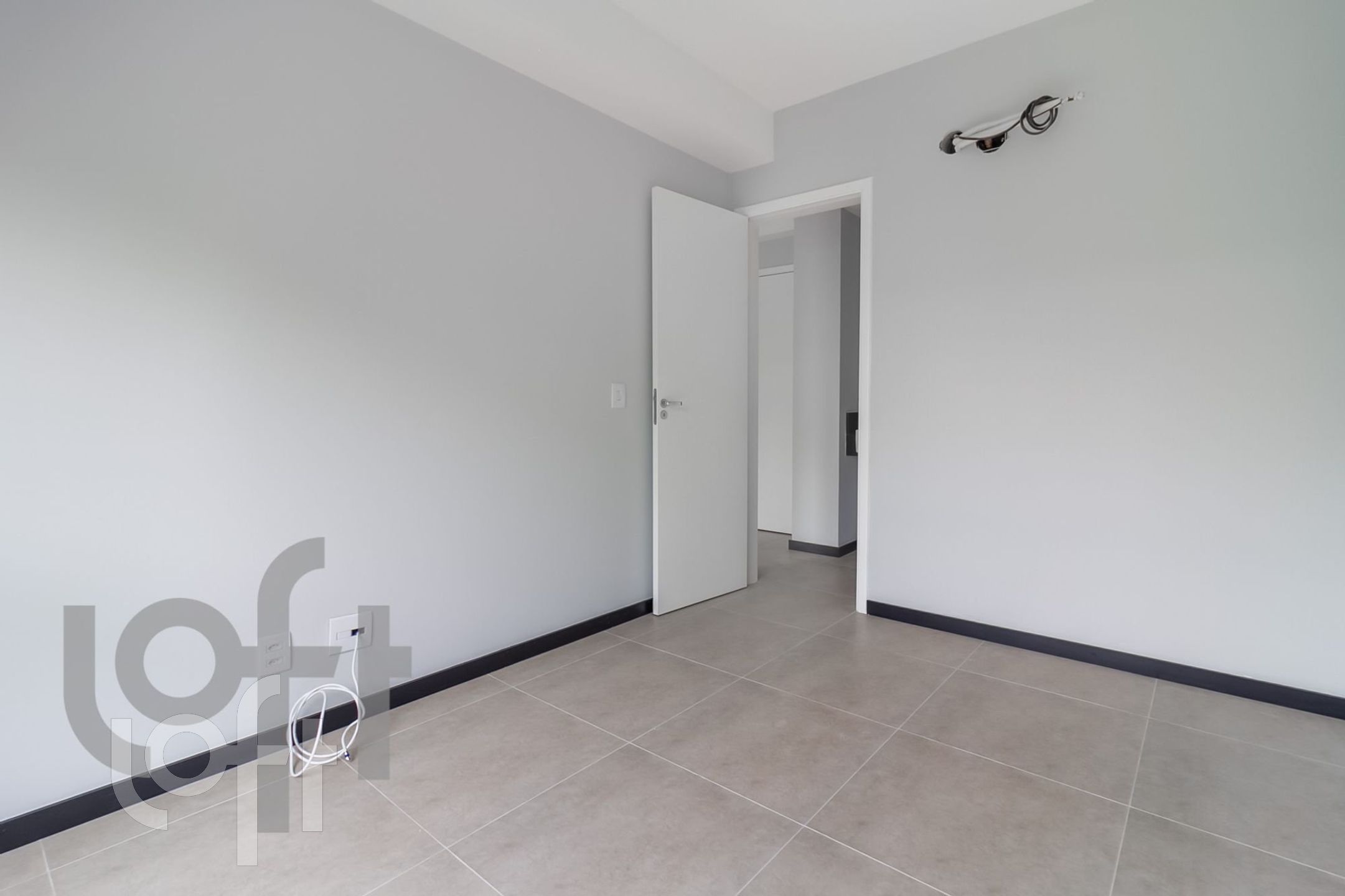 Apartamento à venda com 1 quarto, 35m² - Foto 3