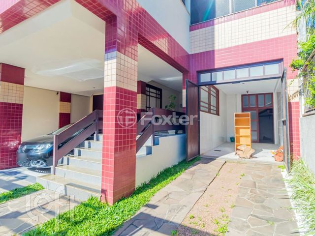 Apartamento com 113m², 3 dormitórios, 1 suíte, 2 vagas, Chácara das Pedras em Porto Alegre