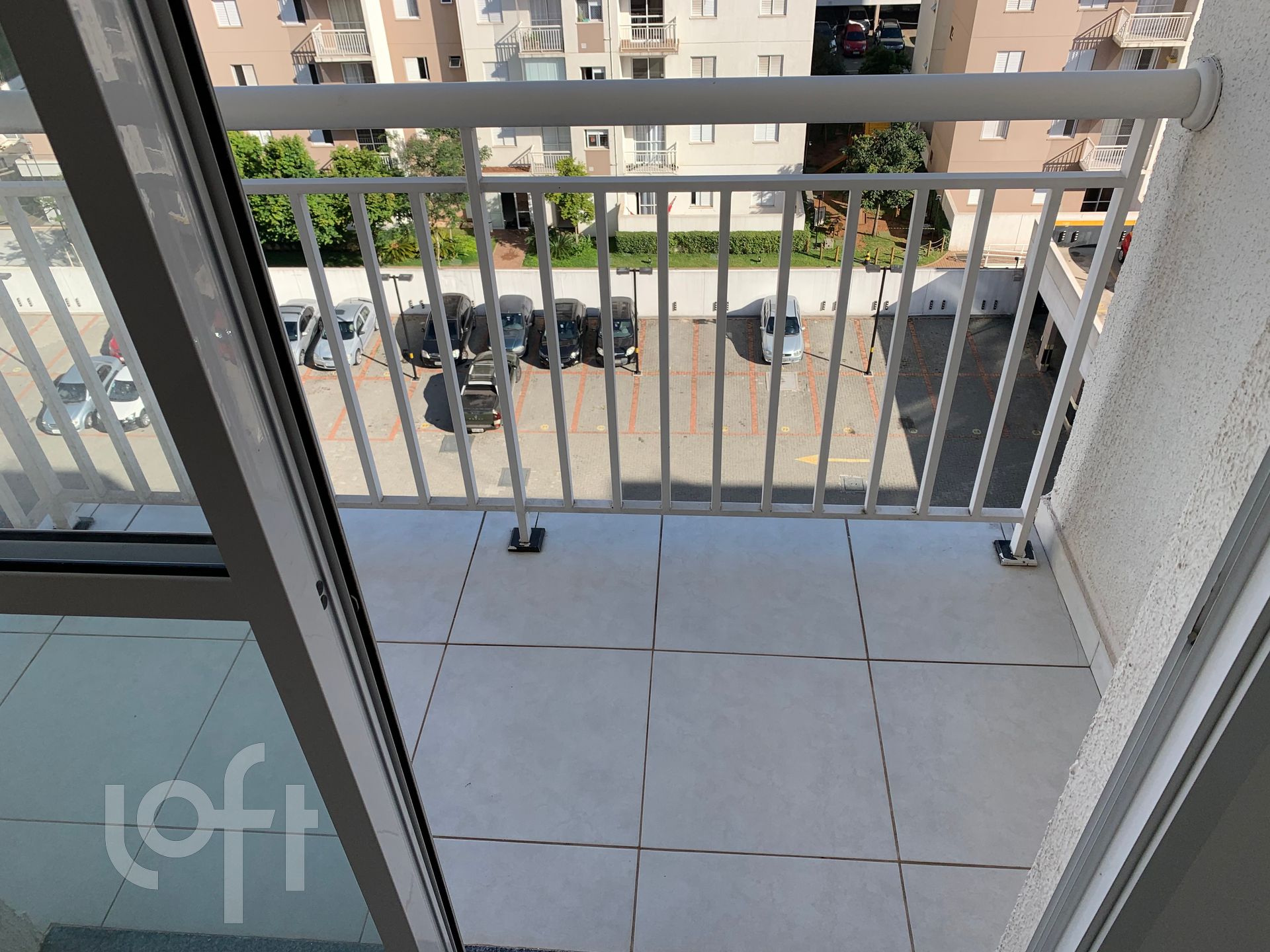 Apartamento à venda com 2 quartos, 47m² - Foto 3