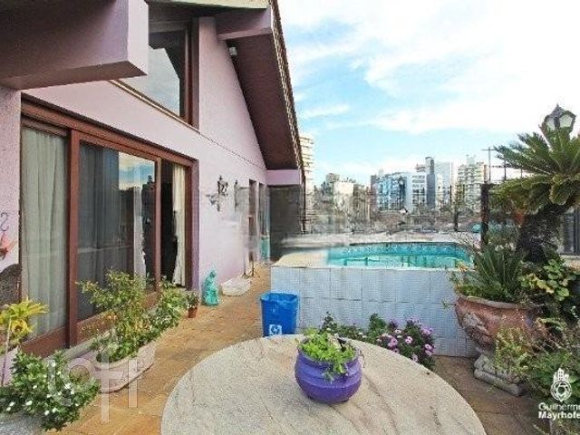 Apartamento com 550m², 4 dormitórios, 2 suítes, 4 vagas, Bela Vista em Porto Alegre