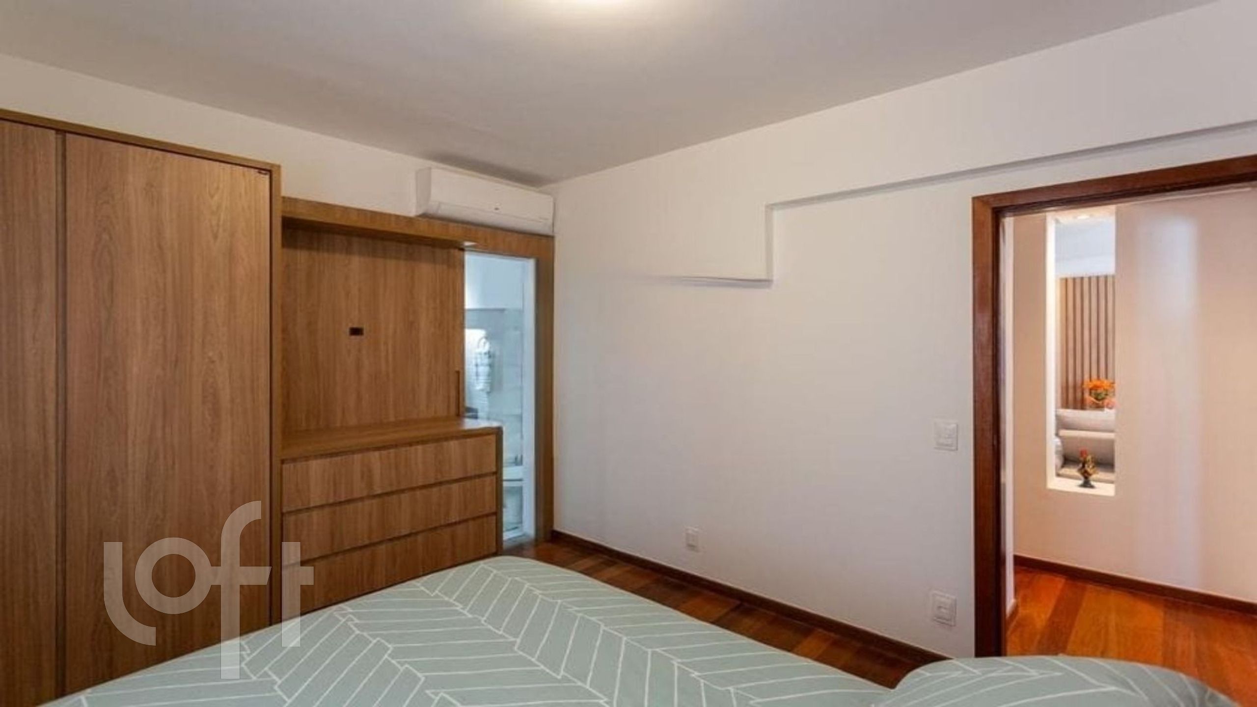 Apartamento à venda com 2 quartos, 70m² - Foto 5