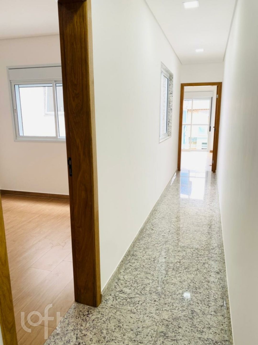 Casa à venda com 3 quartos, 220m² - Foto 10