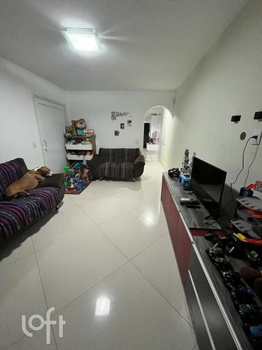 Casa à venda com 3 quartos, 157m² - Foto 2