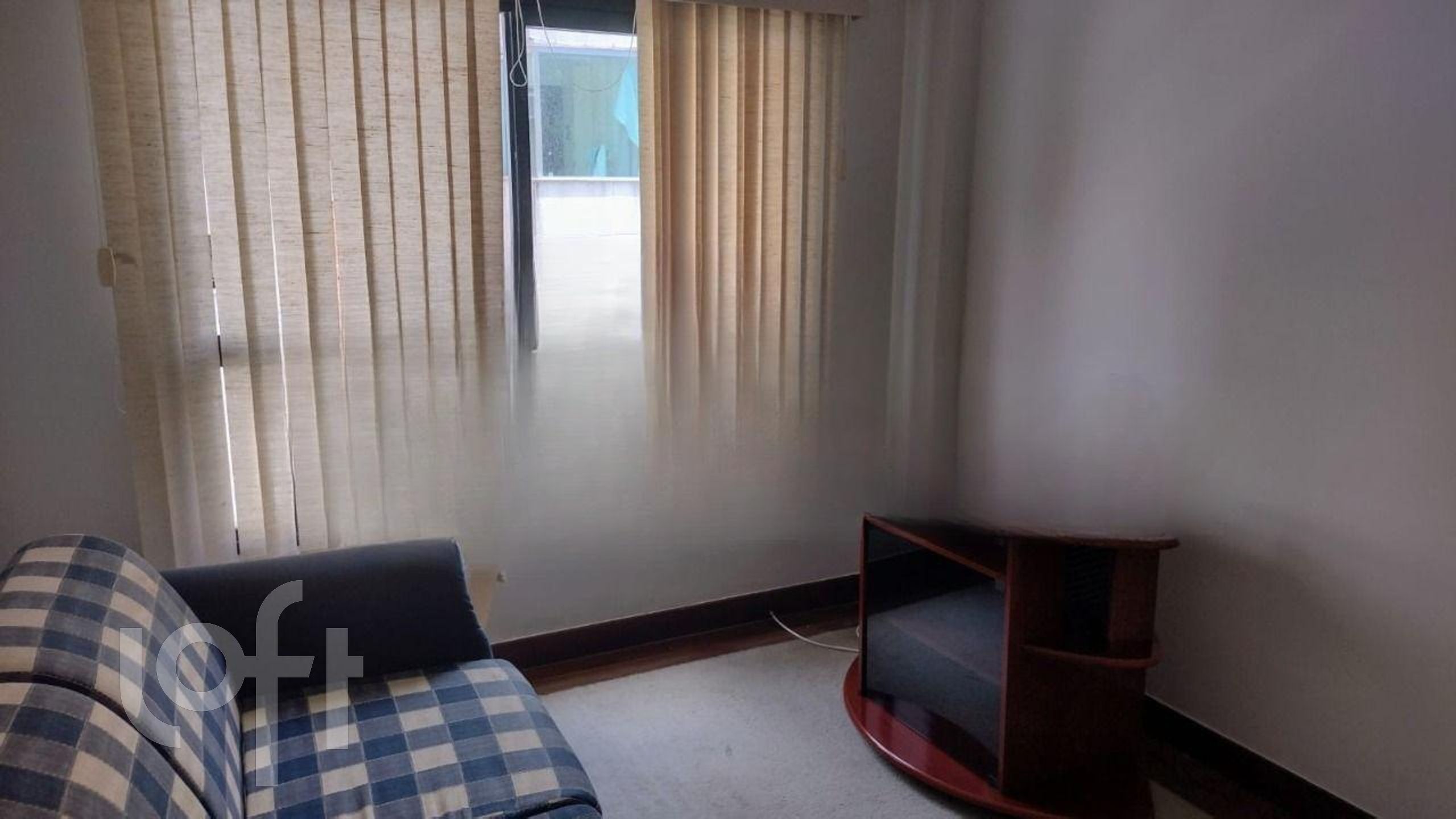 Apartamento à venda com 3 quartos, 142m² - Foto 6