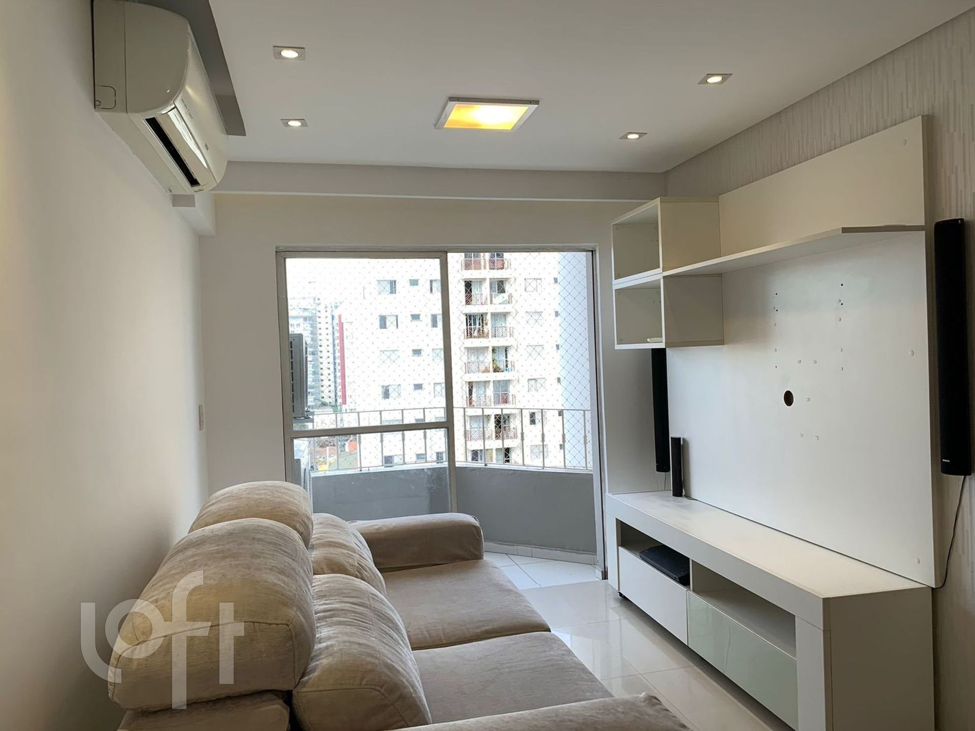 Apartamento à venda com 3 quartos, 70m² - Foto 12