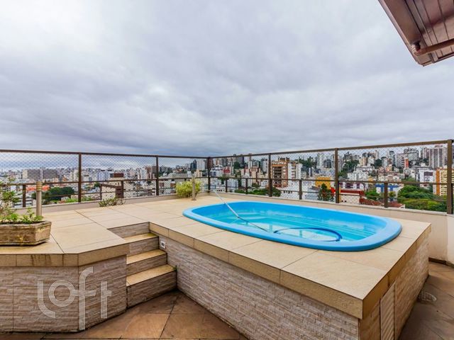 Apartamento com 452m², 5 dormitórios, 3 suítes, 4 vagas, Petrópolis em Porto Alegre