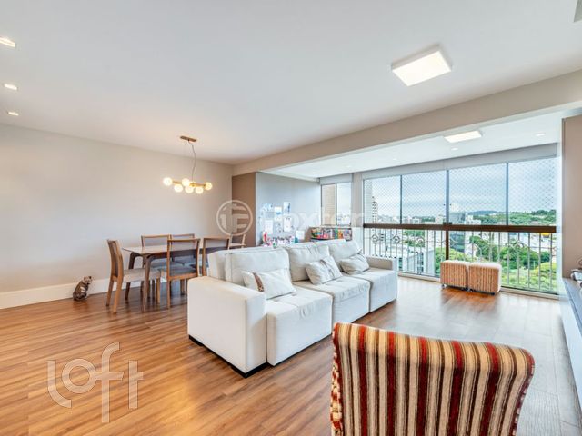Apartamento com 105m², 2 dormitórios, 2 suítes, 2 vagas, Menino Deus em Porto Alegre