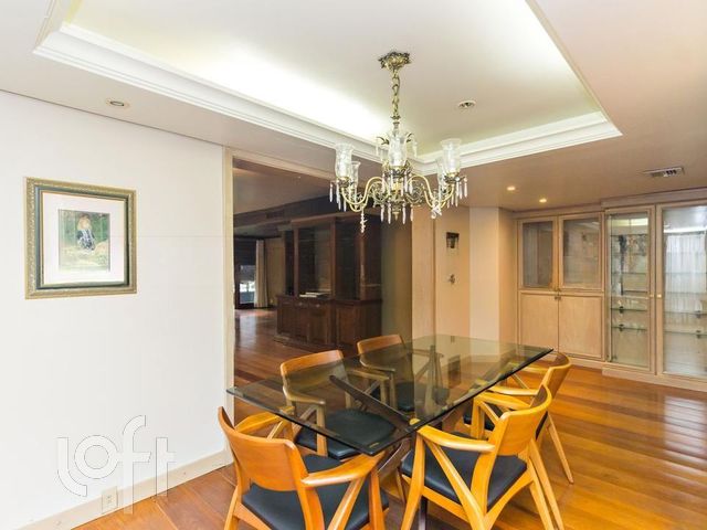 Apartamento com 249m², 3 dormitórios, 3 suítes, 3 vagas, Bela Vista em Porto Alegre