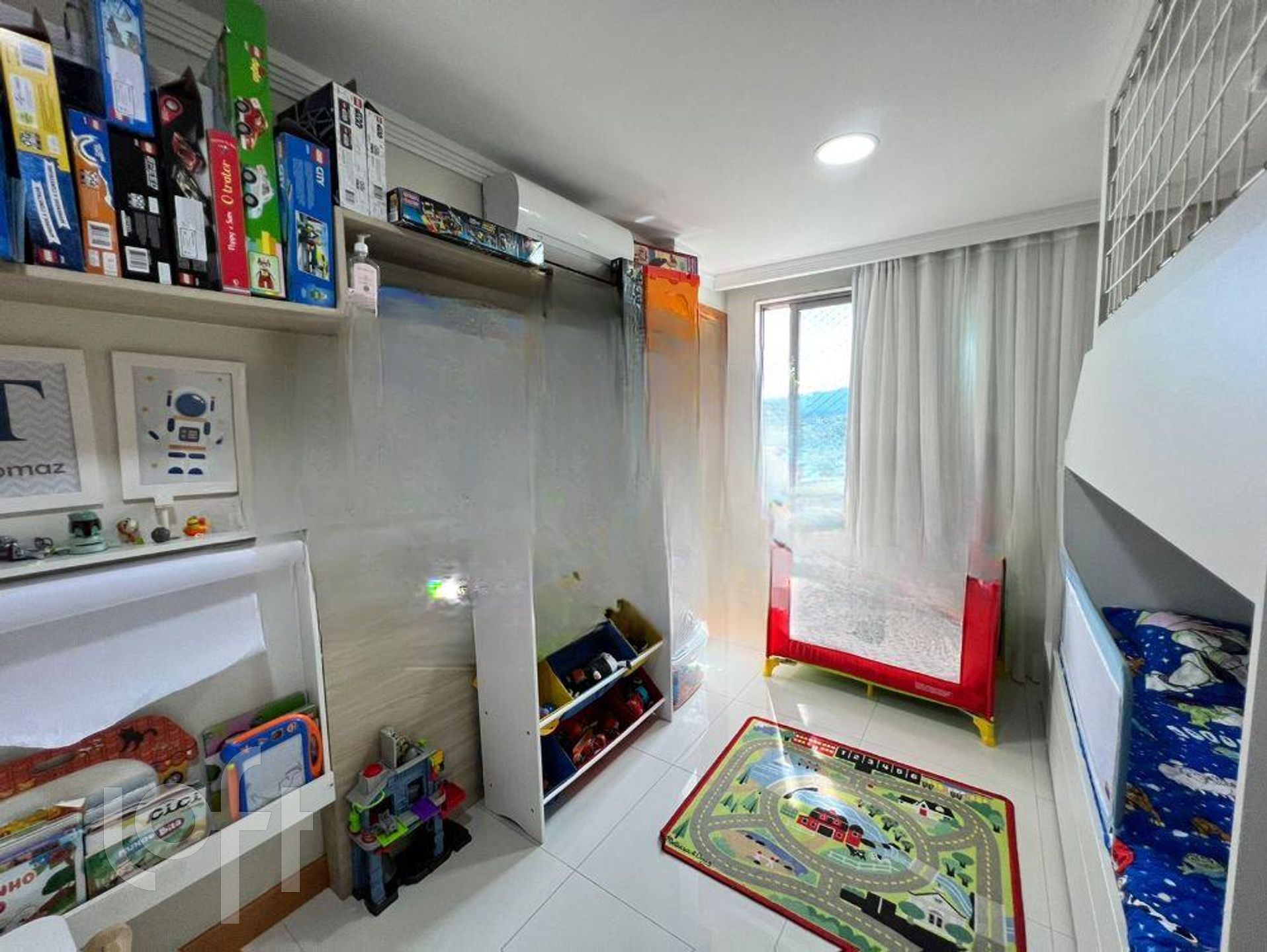 Apartamento à venda com 4 quartos, 285m² - Foto 32