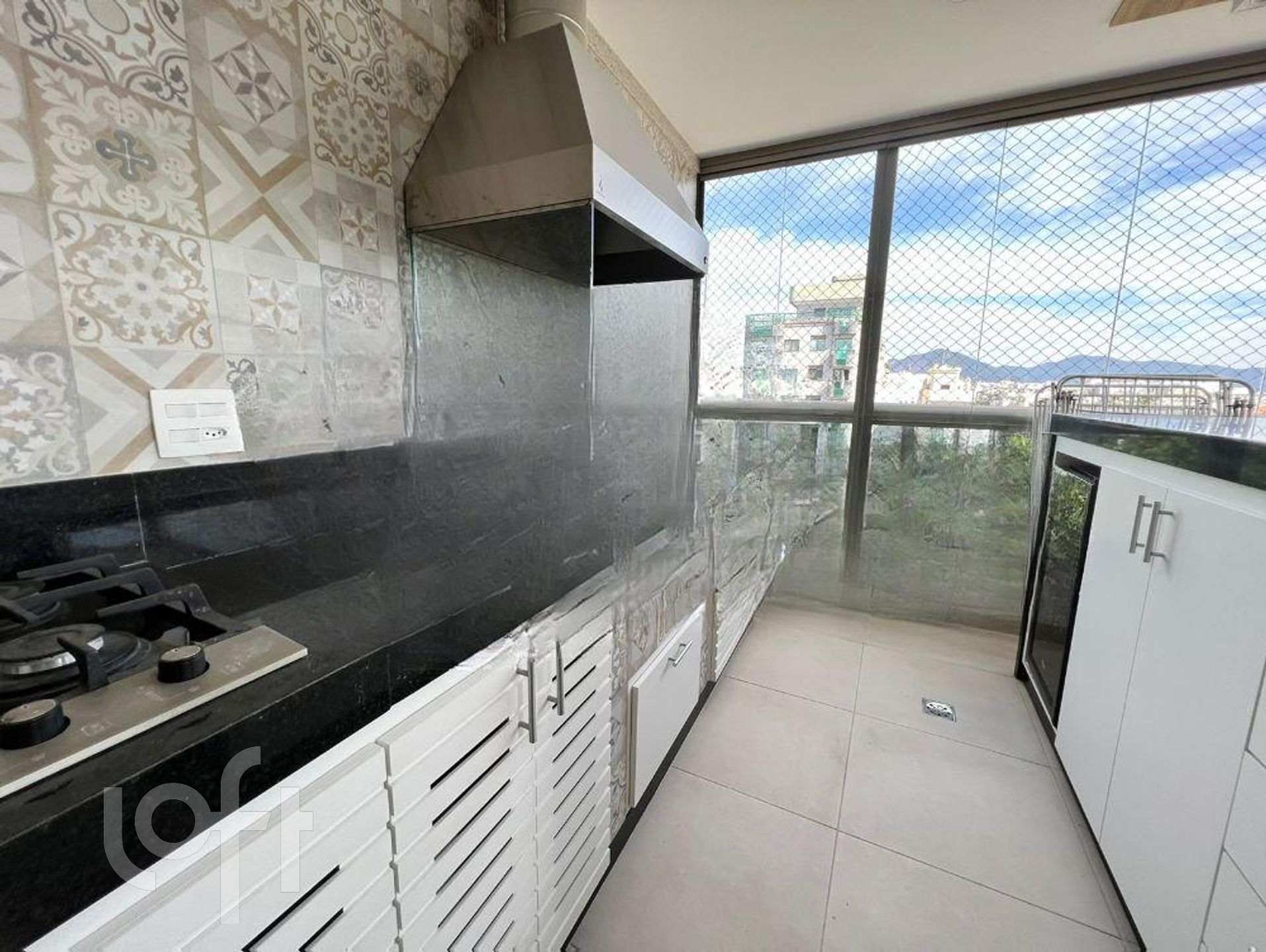 Apartamento à venda com 4 quartos, 285m² - Foto 5