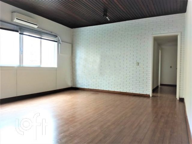Apartamento com 110m², 3 dormitórios, 1 suíte, 1 vaga, Bom Fim em Porto Alegre