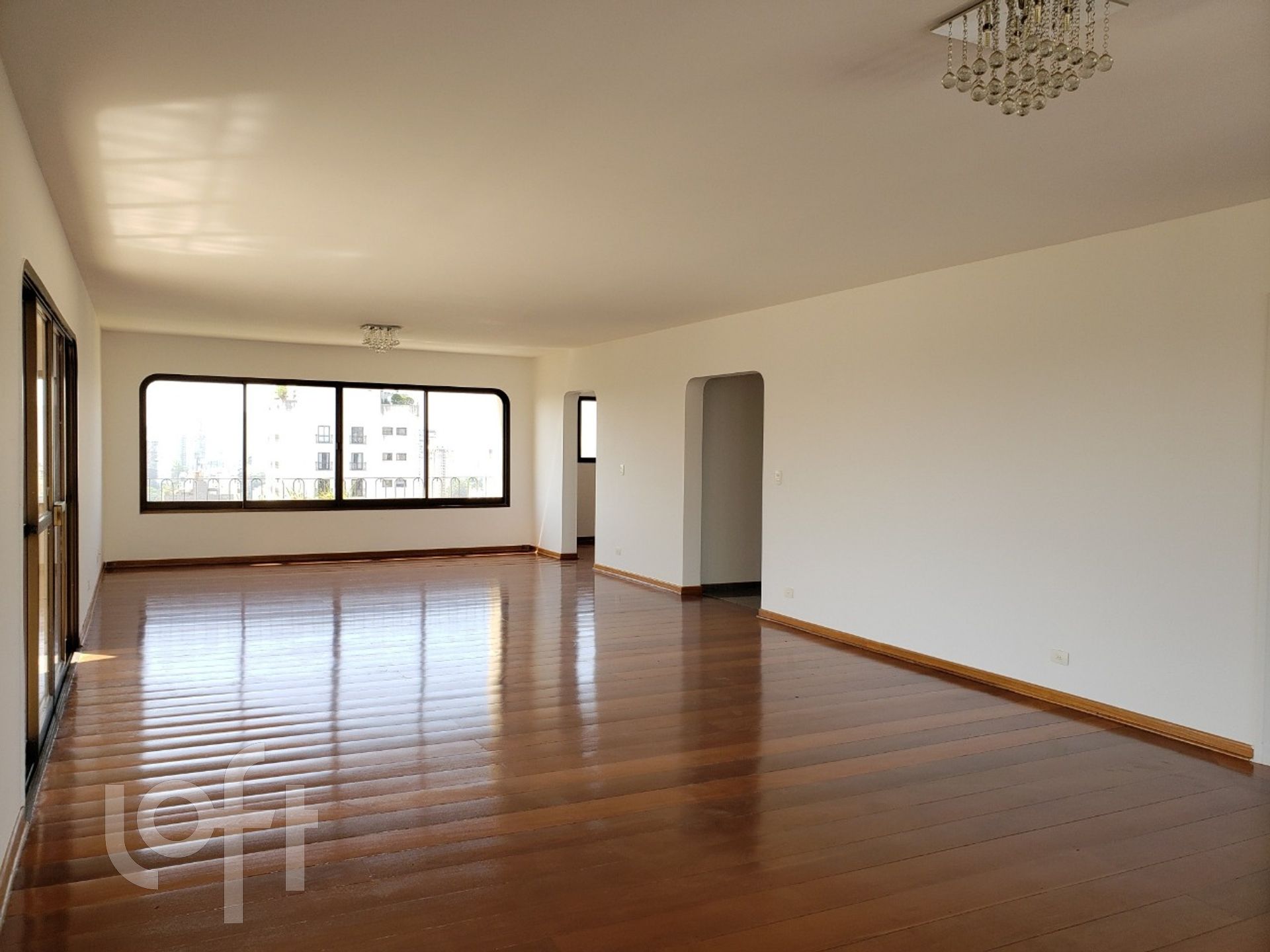 Apartamento à venda com 4 quartos, 647m² - Foto 5