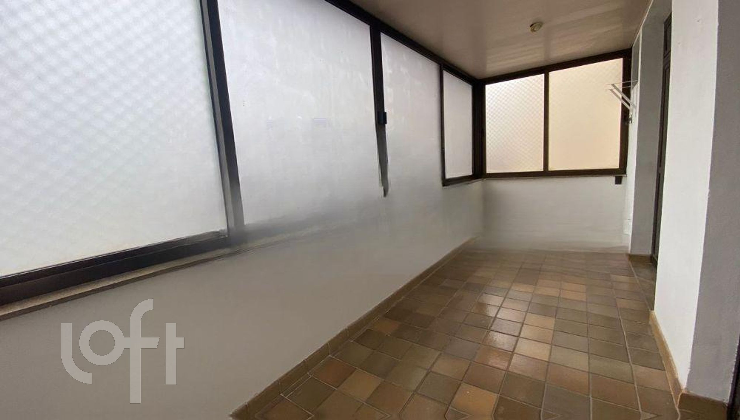 Apartamento à venda com 4 quartos, 340m² - Foto 15