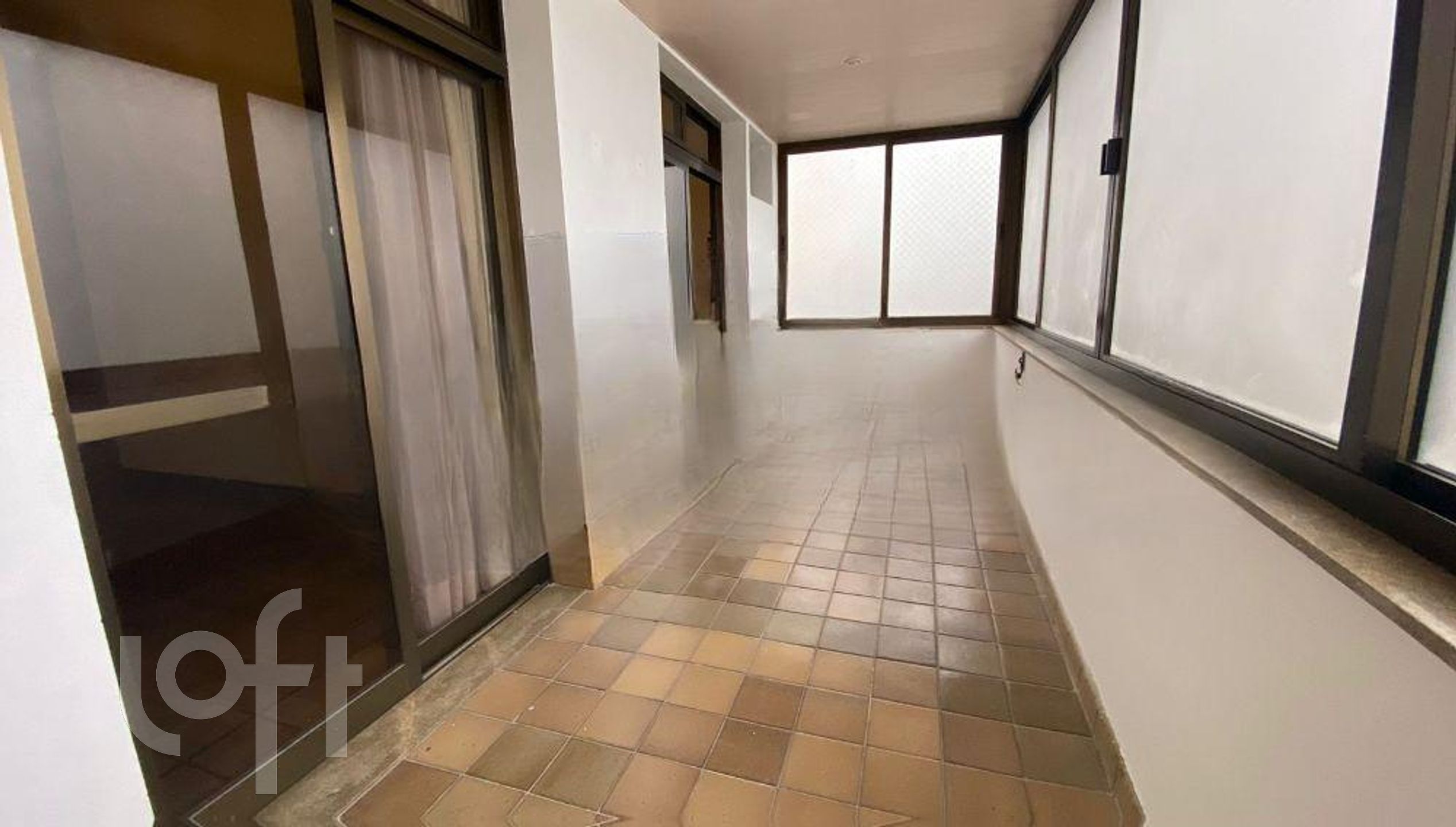 Apartamento à venda com 4 quartos, 340m² - Foto 16