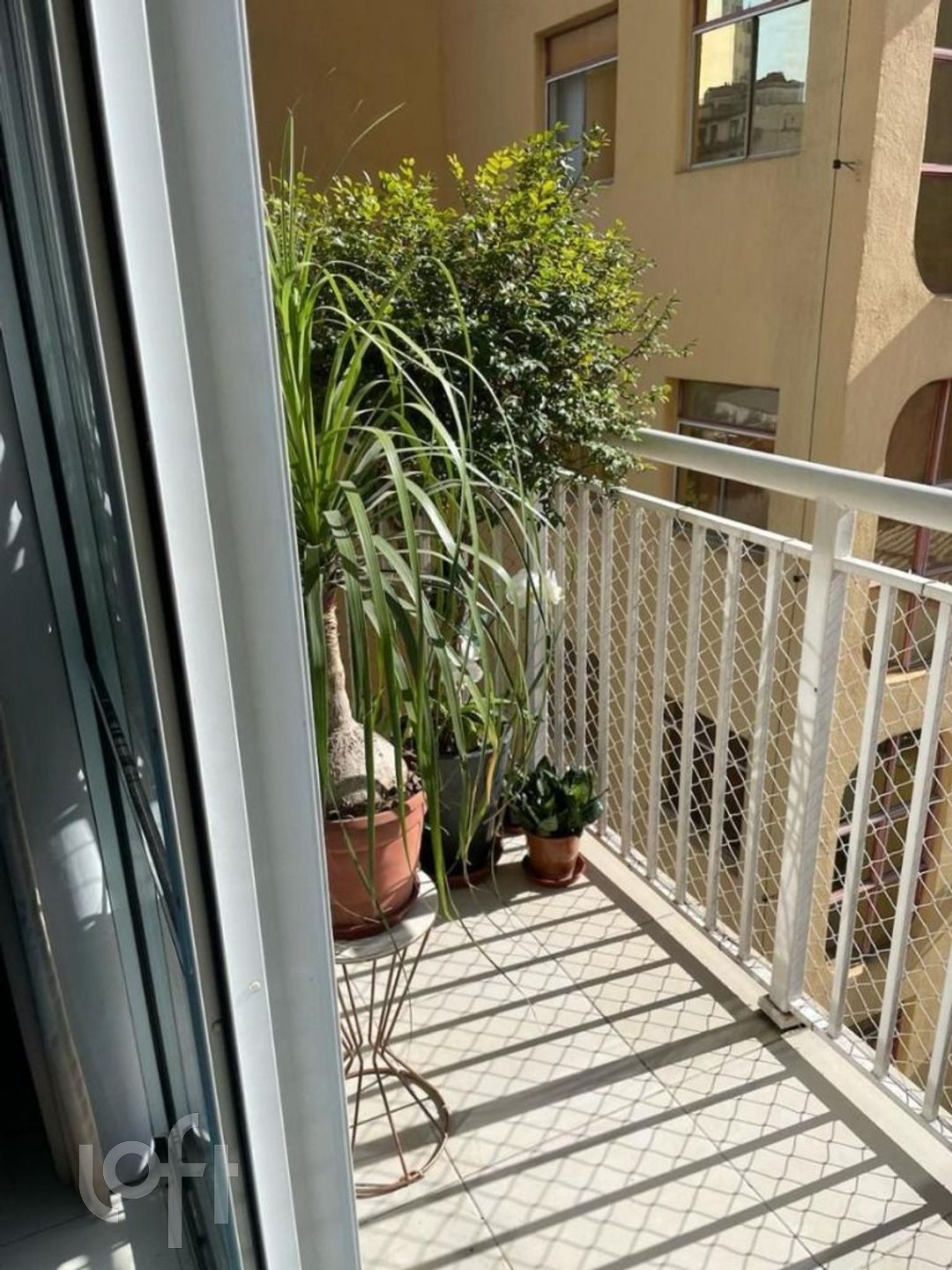 Apartamento à venda com 1 quarto, 27m² - Foto 11