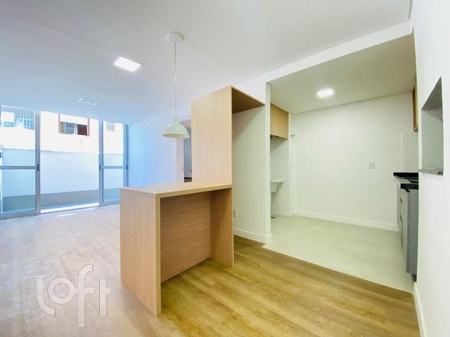 Apartamento com 65m², 1 dormitório, 1 suíte, 1 vaga, Petrópolis em Porto Alegre