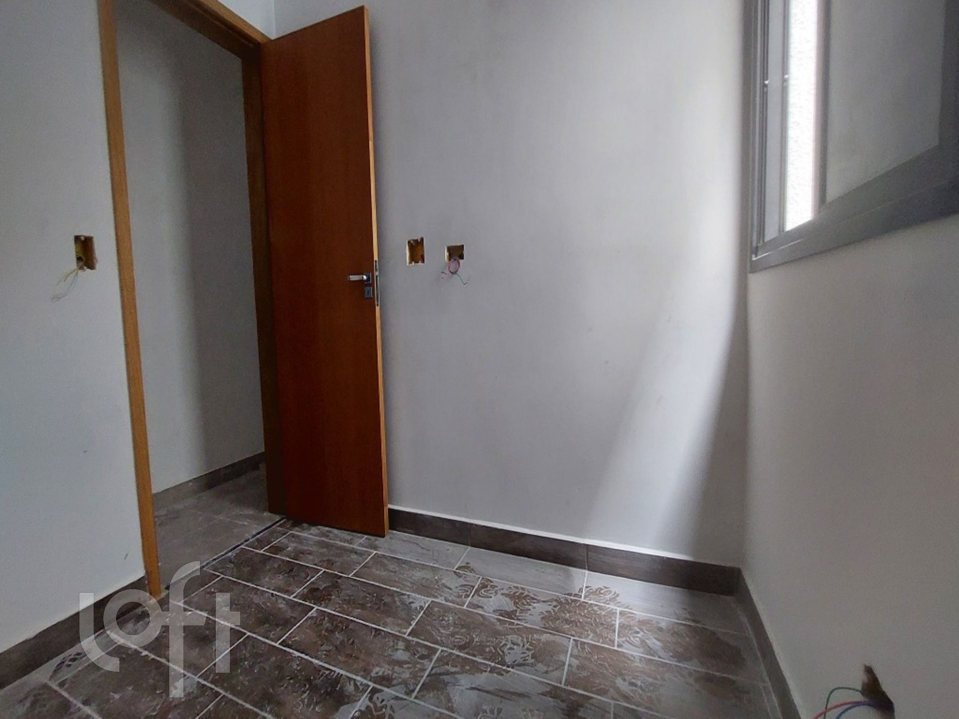 Apartamento à venda com 2 quartos, 42m² - Foto 3