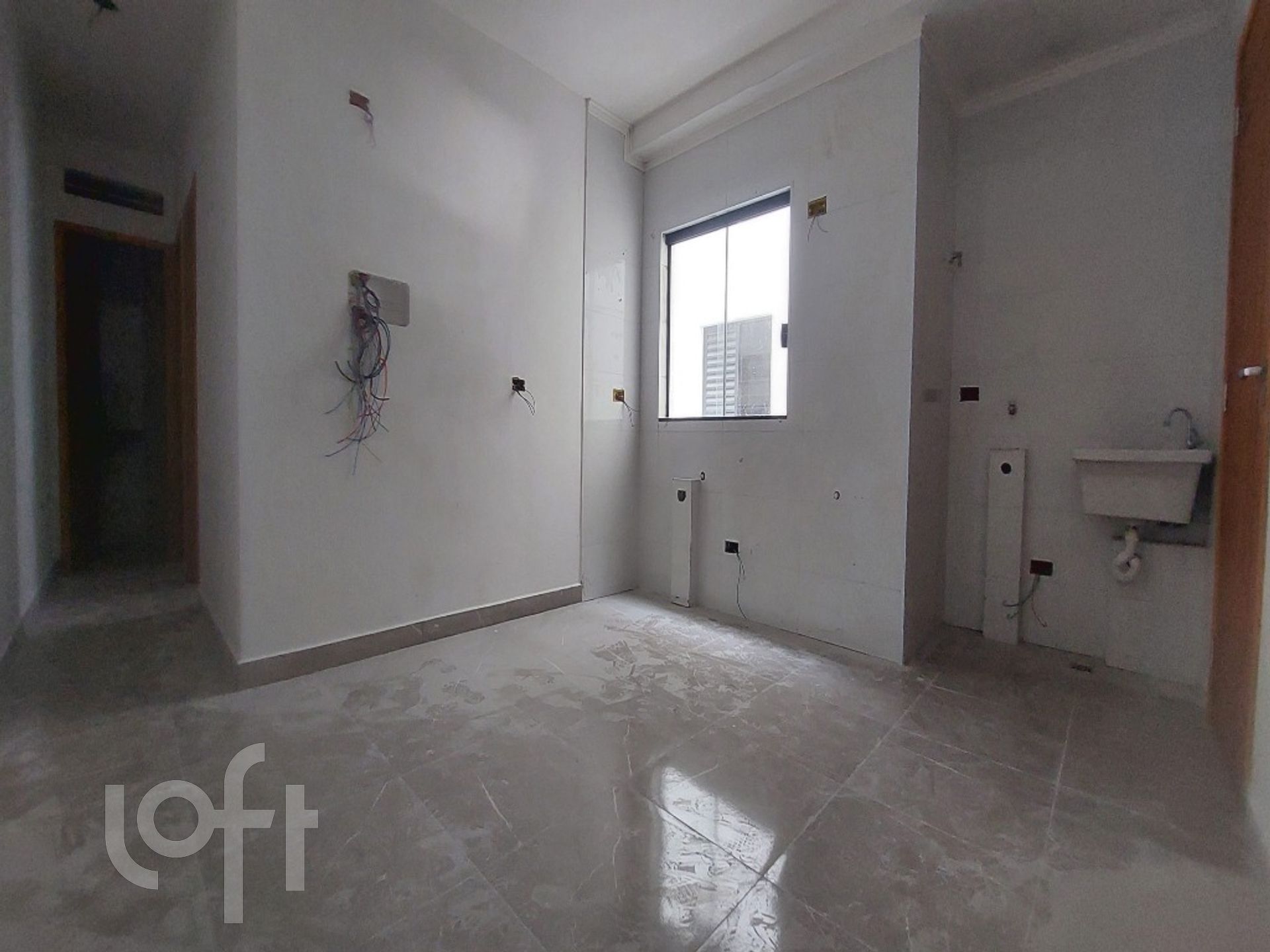 Apartamento à venda com 2 quartos, 42m² - Foto 1