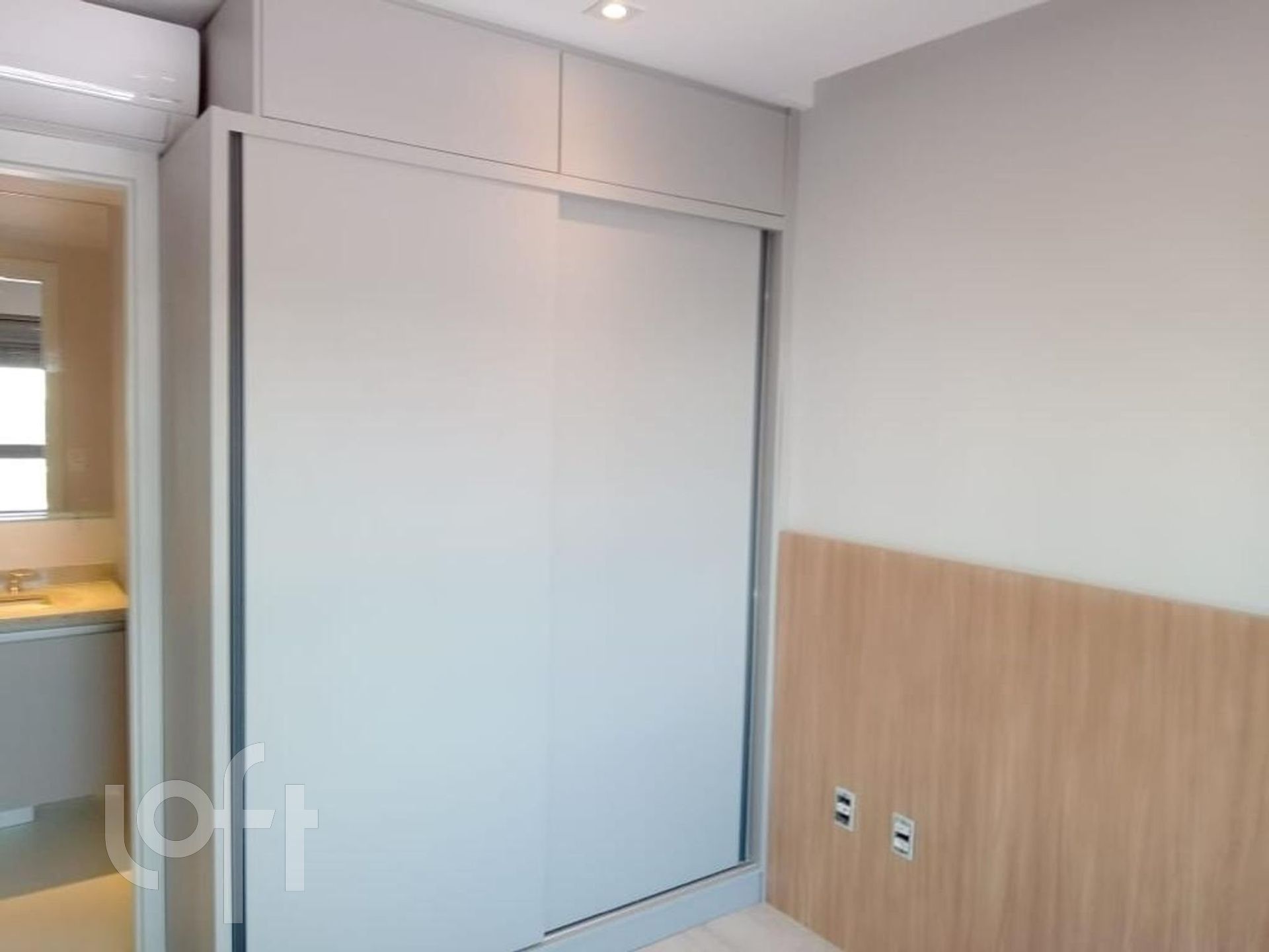 Apartamento à venda com 2 quartos, 70m² - Foto 5