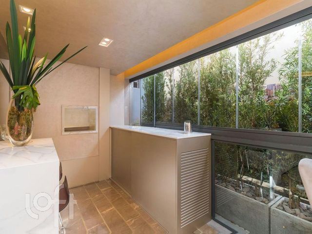 Apartamento com 62m², 2 dormitórios, 1 suíte, 1 vaga, Cidade Baixa em Porto Alegre