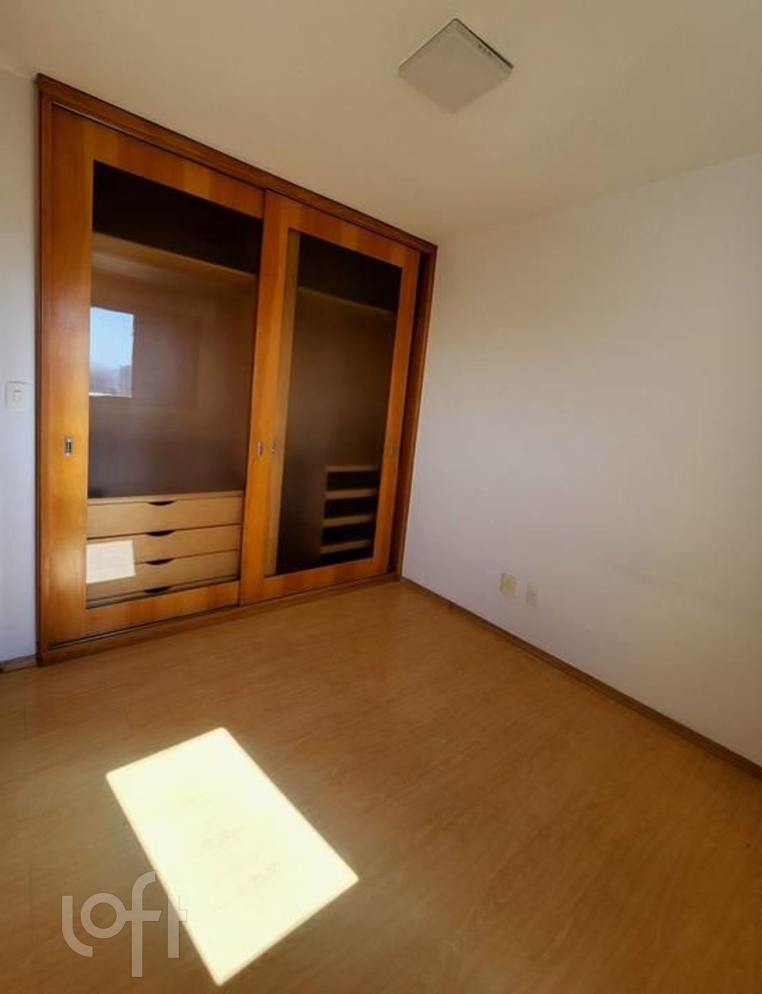 Apartamento à venda com 2 quartos, 68m² - Foto 10