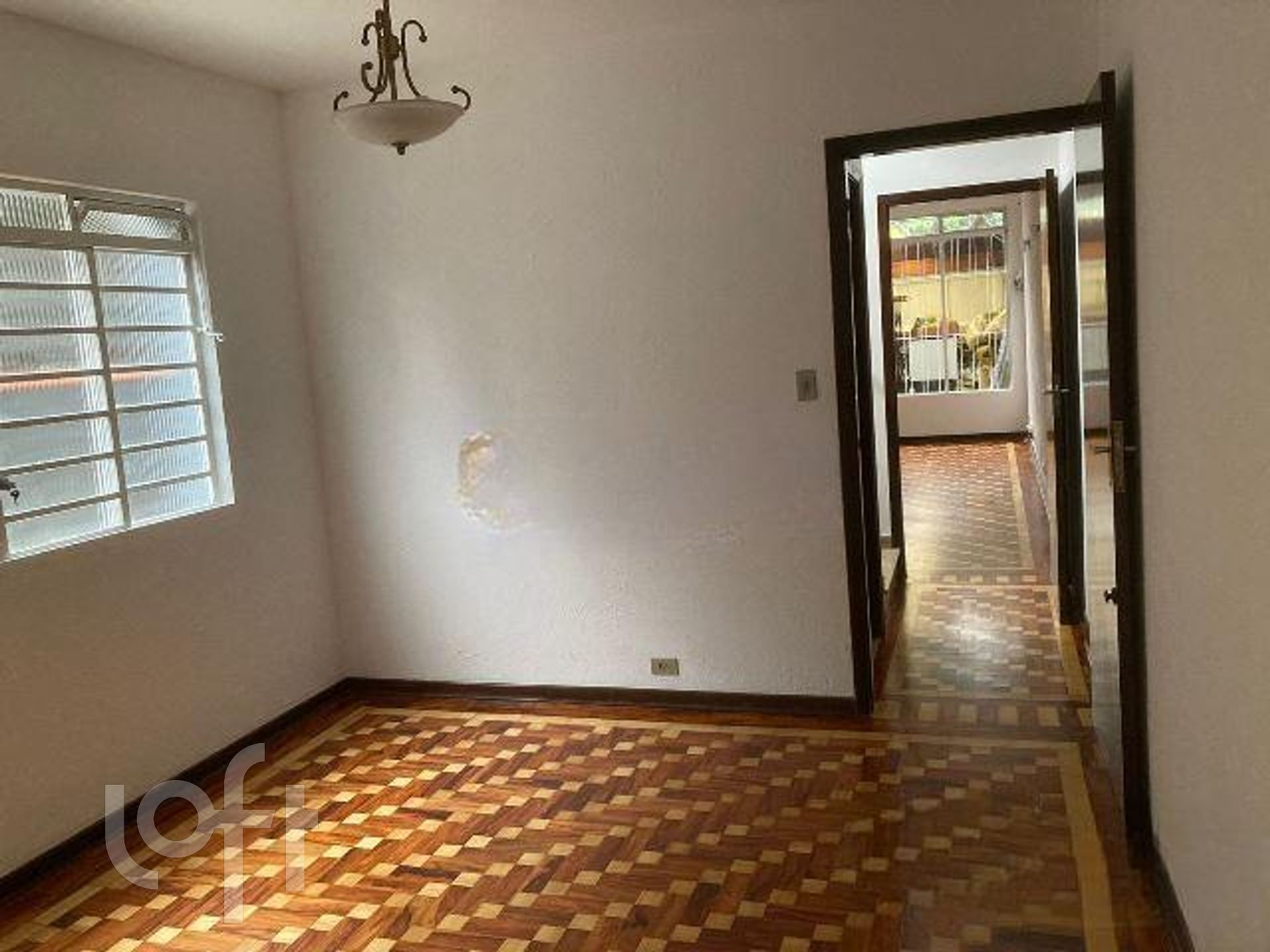 Casa à venda com 3 quartos, 167m² - Foto 2