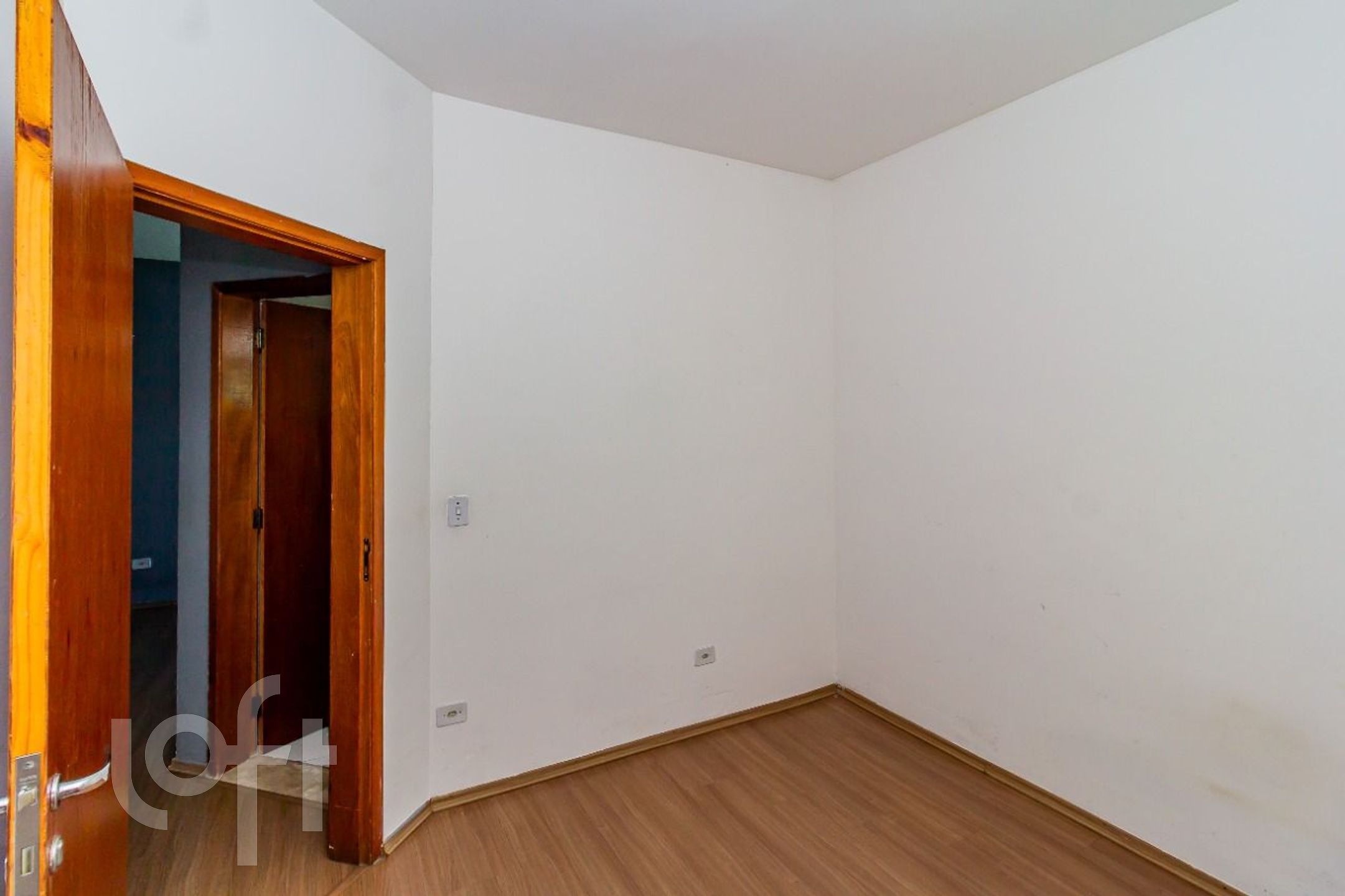 Apartamento à venda com 2 quartos, 63m² - Foto 17