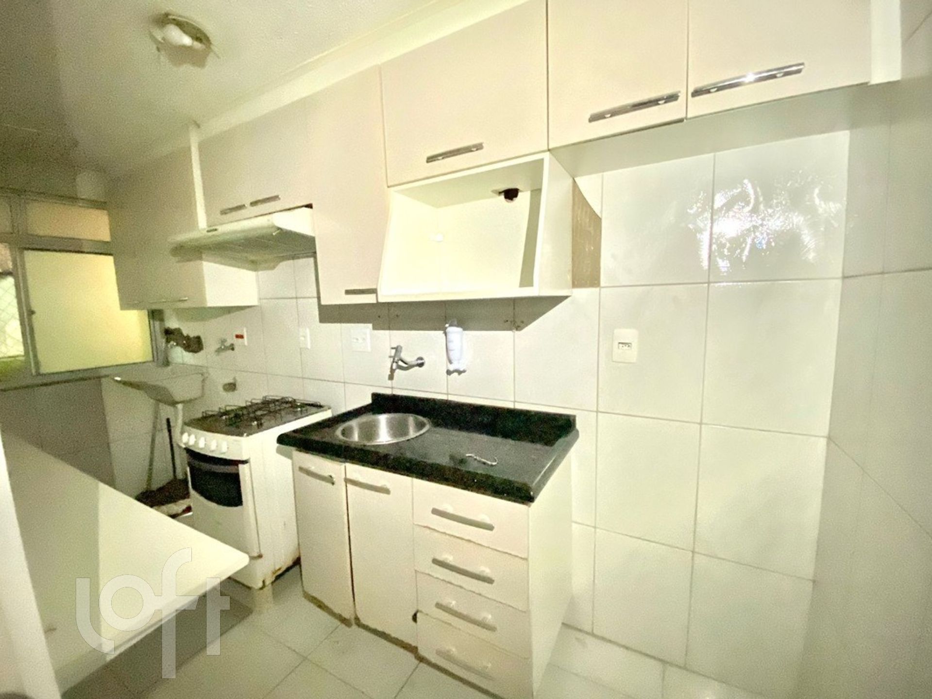 Apartamento à venda com 3 quartos, 50m² - Foto 12